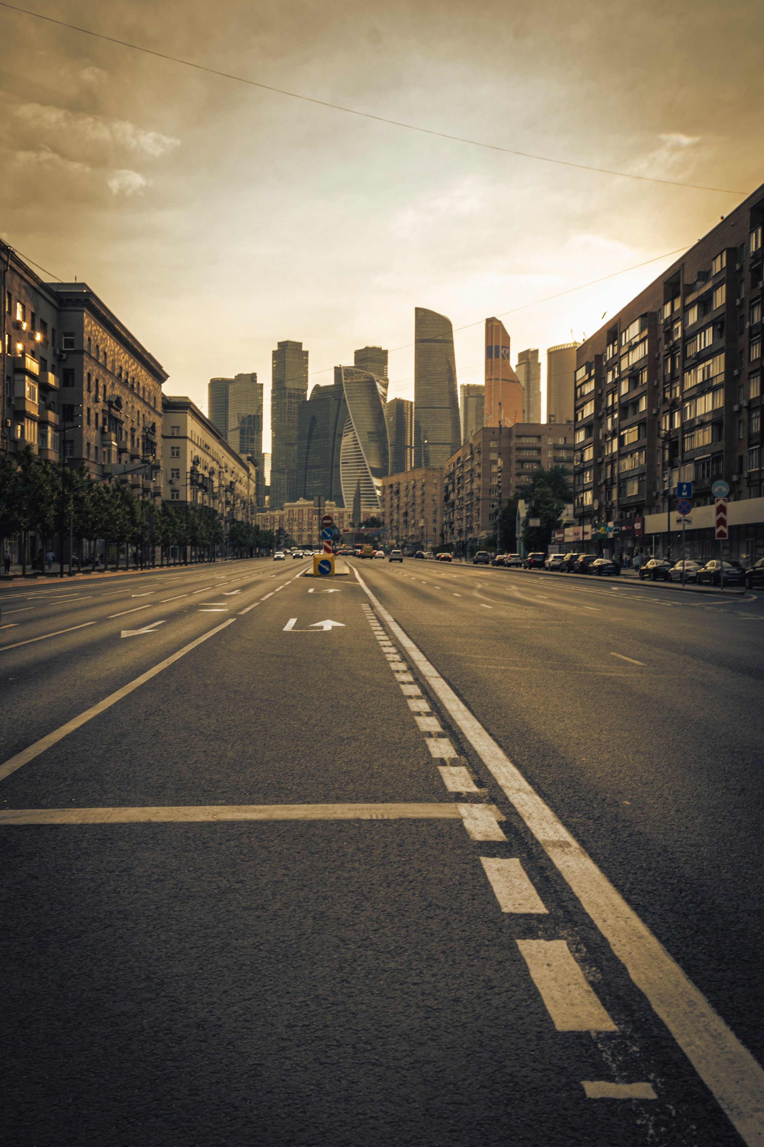 Фотопрогулка. Москва. Июль 2023. Фотограф Роман Адлер