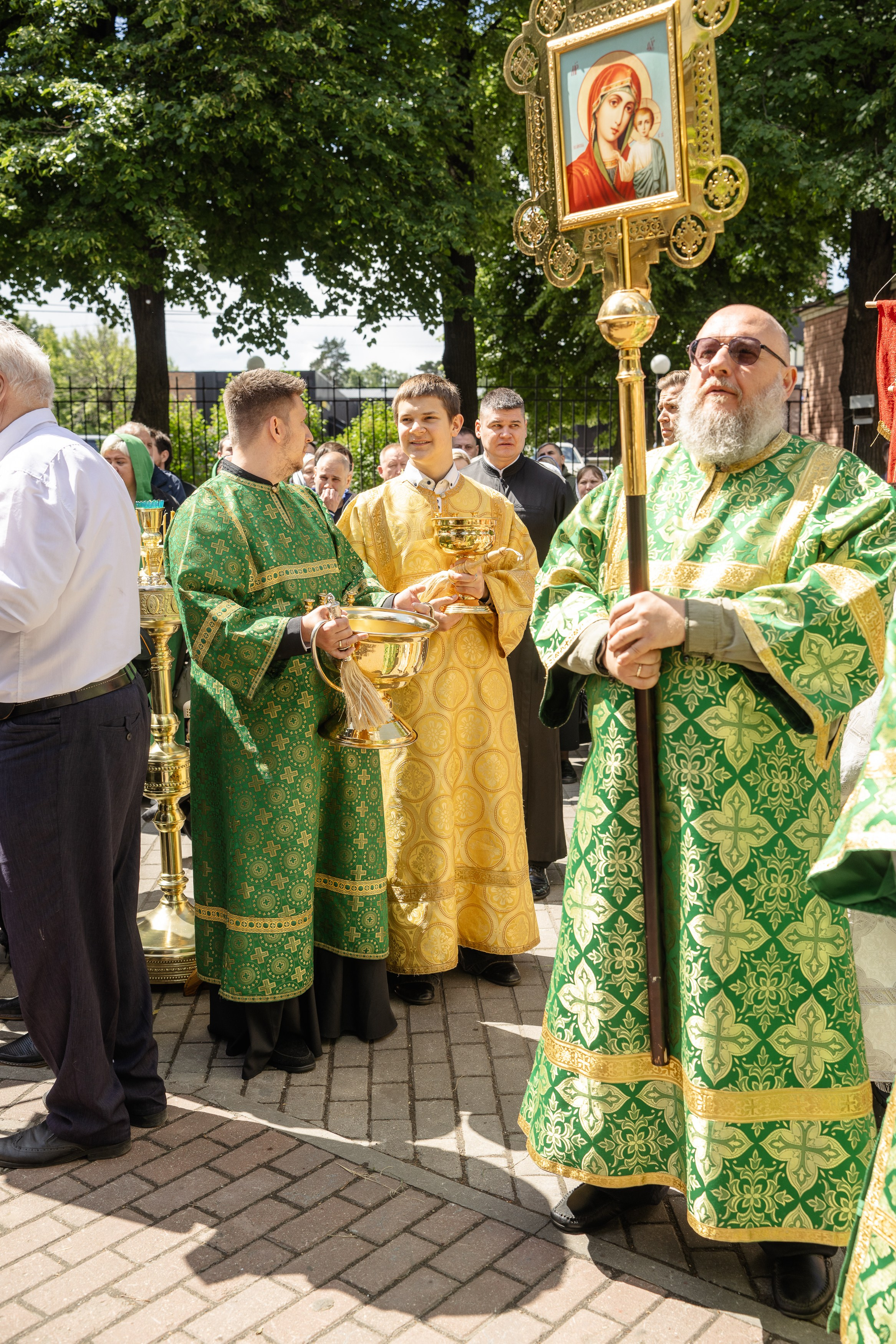 Престольный праздник в храме Троицы Живоначальной. Фотограф Москва/Подмосковье
