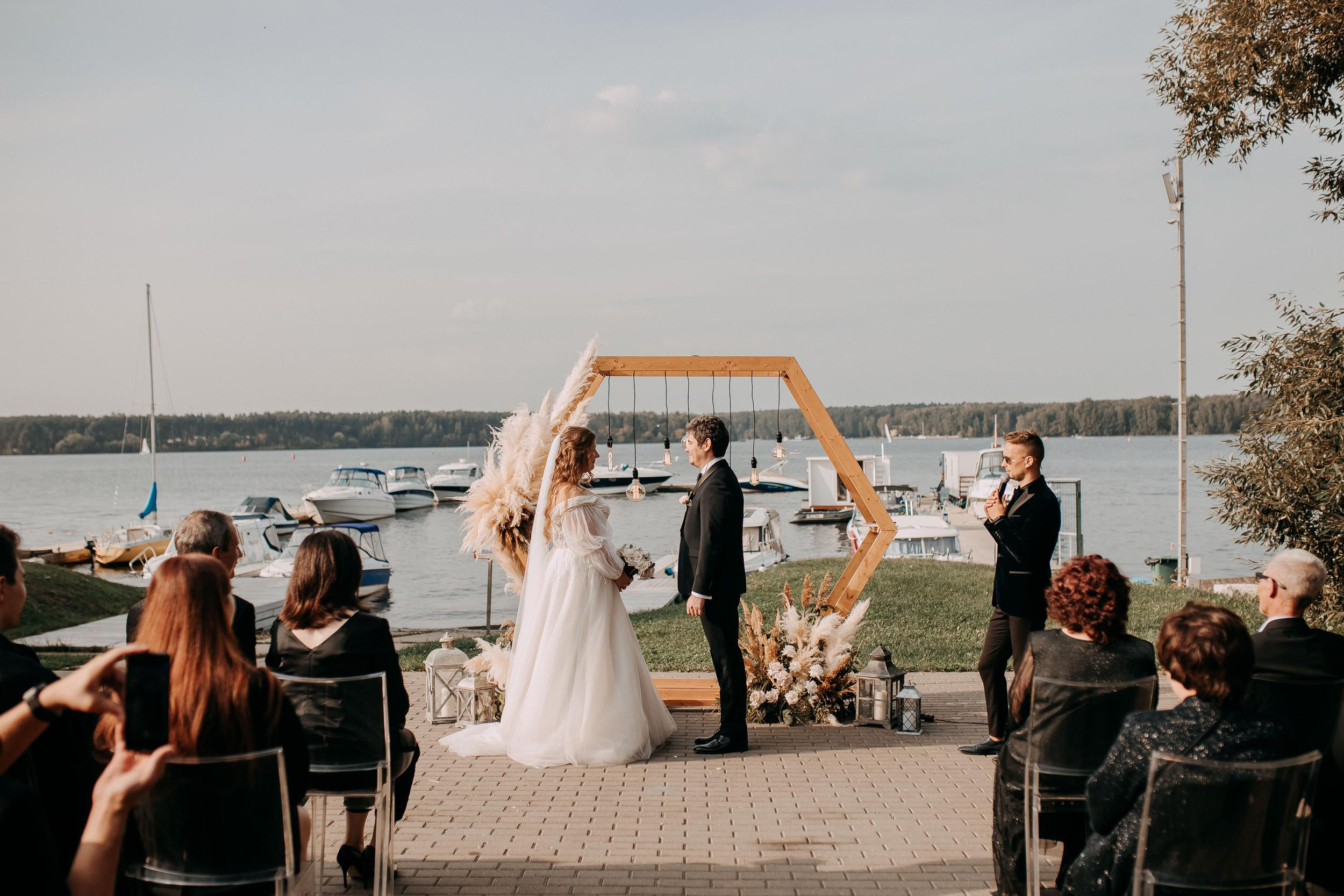 Игорь и Ксения. Организация и координация свадебных и семейных торжеств