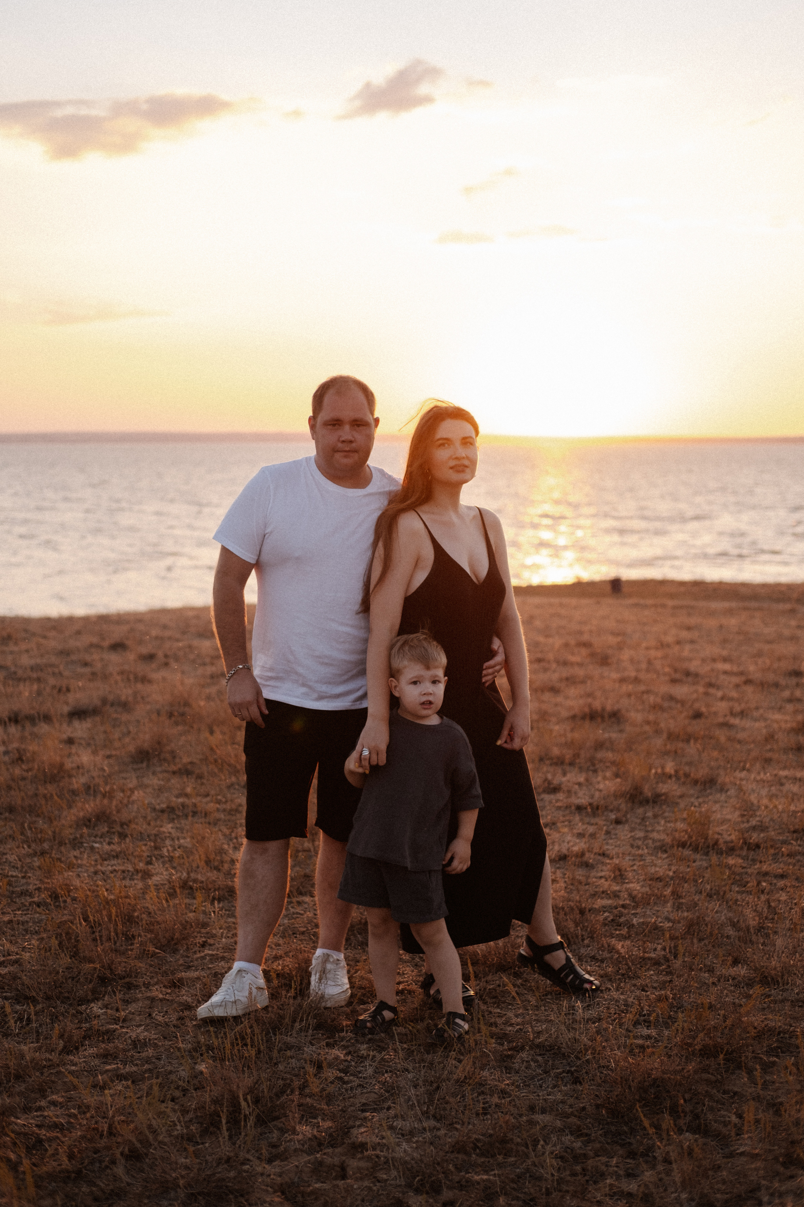 Настя + Вова + Ярик. Анна Гусарова свадебный фотограф в Волгограде