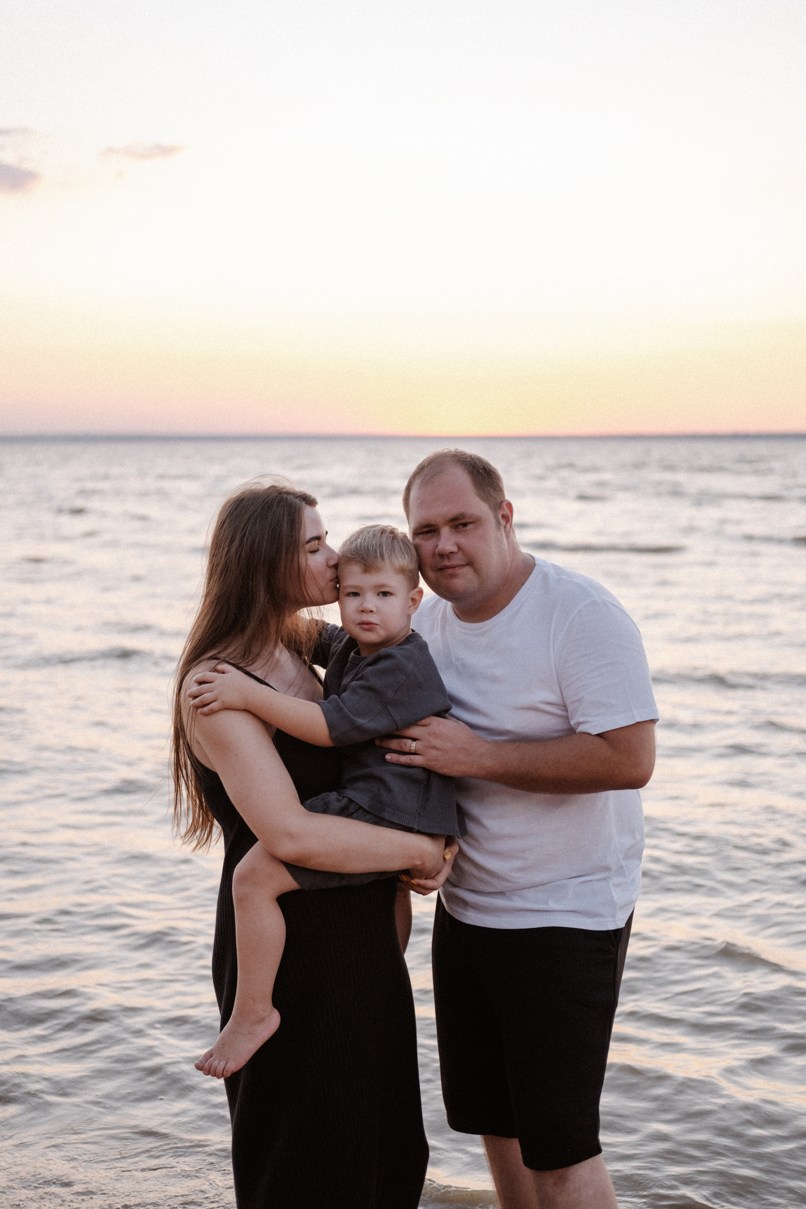 Настя + Вова + Ярик. Анна Гусарова свадебный фотограф в Волгограде