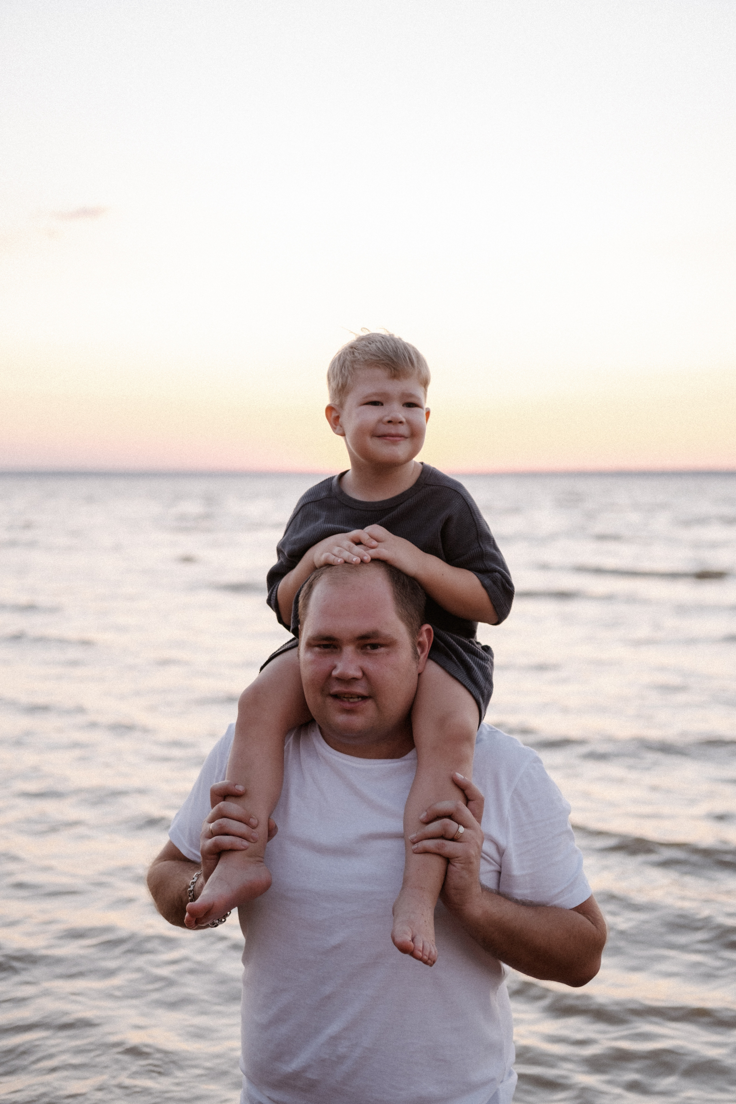 Настя + Вова + Ярик. Анна Гусарова свадебный фотограф в Волгограде