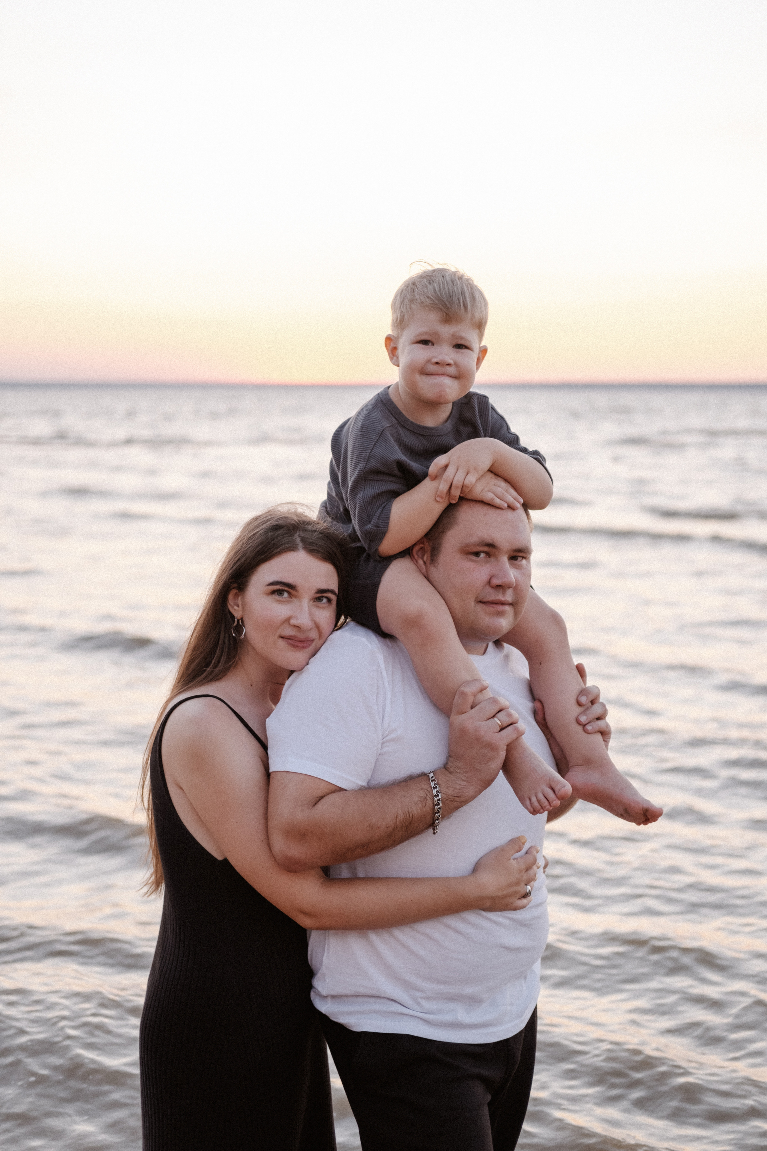 Настя + Вова + Ярик. Анна Гусарова свадебный фотограф в Волгограде