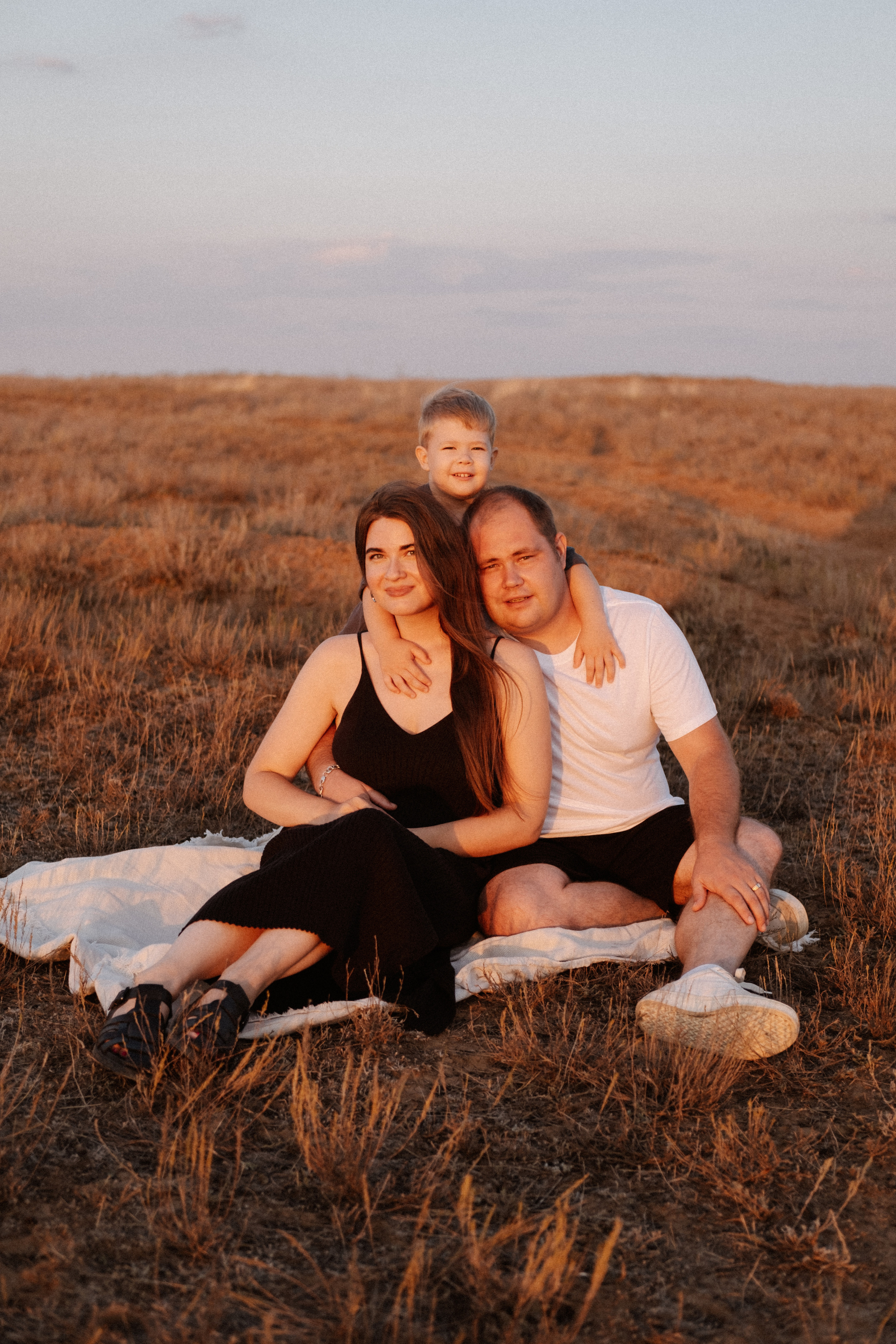 Настя + Вова + Ярик. Анна Гусарова свадебный фотограф в Волгограде