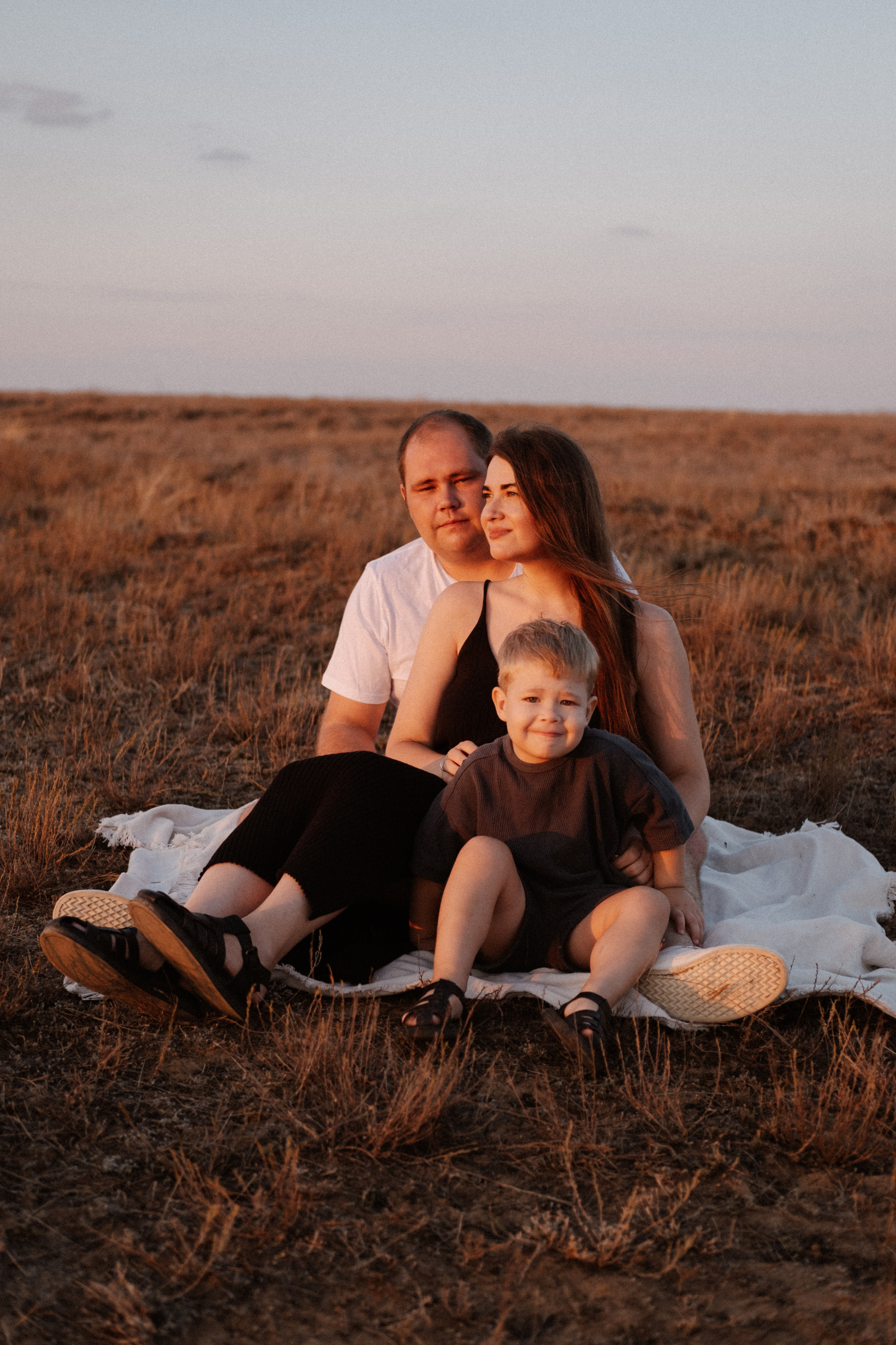 Настя + Вова + Ярик. Анна Гусарова свадебный фотограф в Волгограде