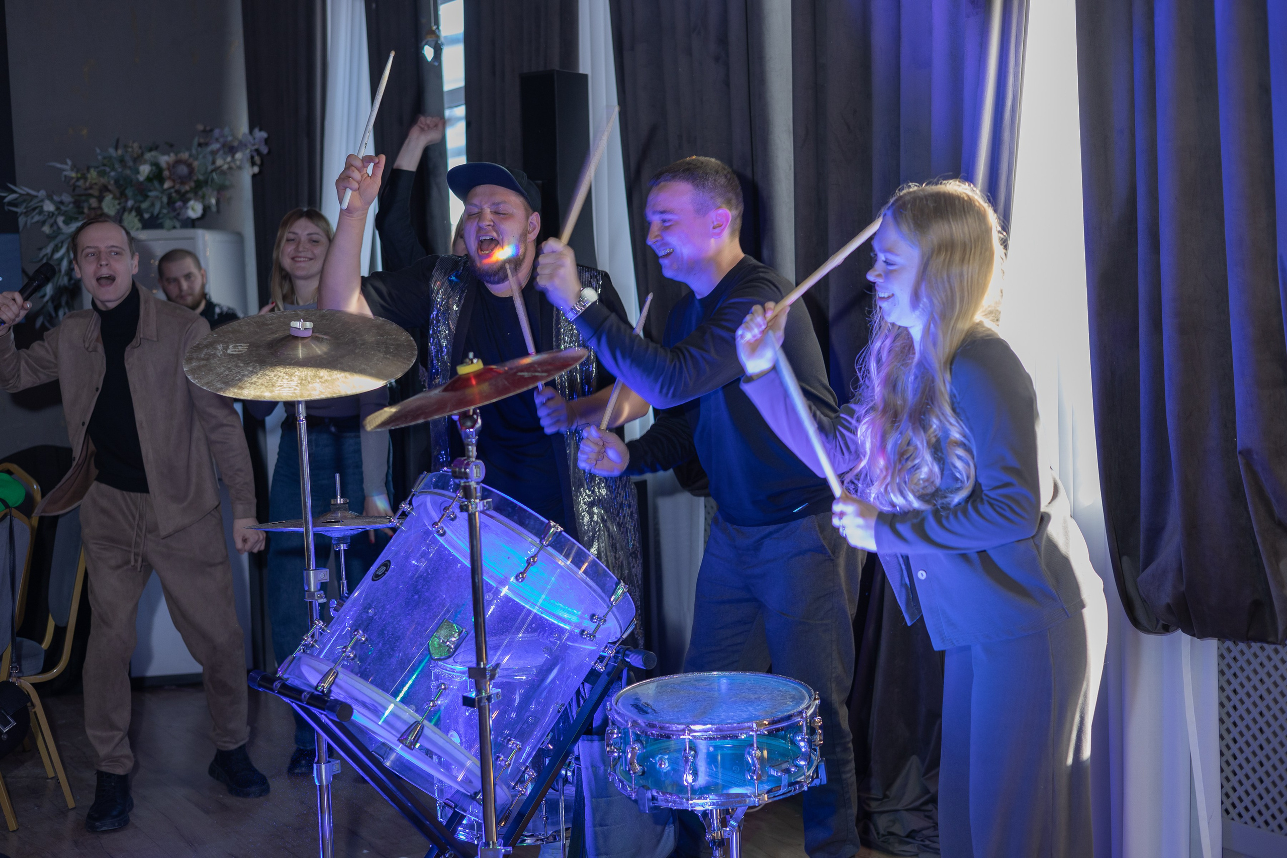 Свадебное чаепитие для молодоженов