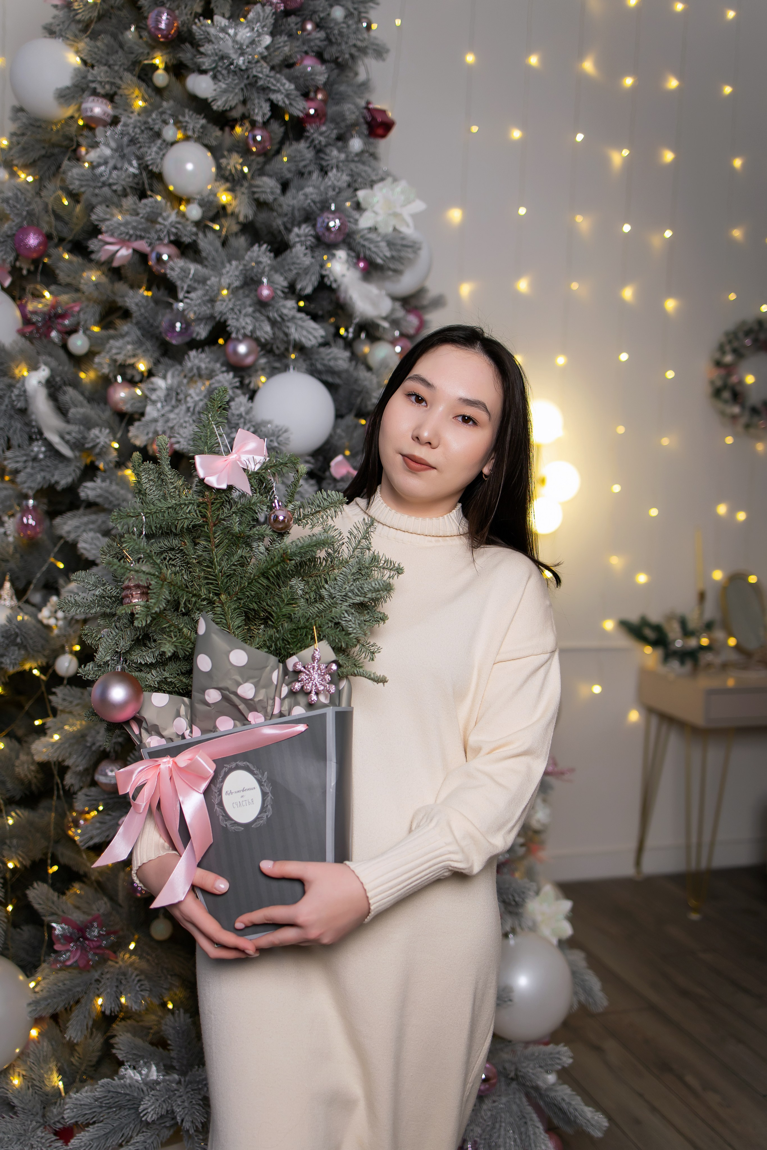 Ваши фотографии. Интерьерная фотостудия Background в Омске