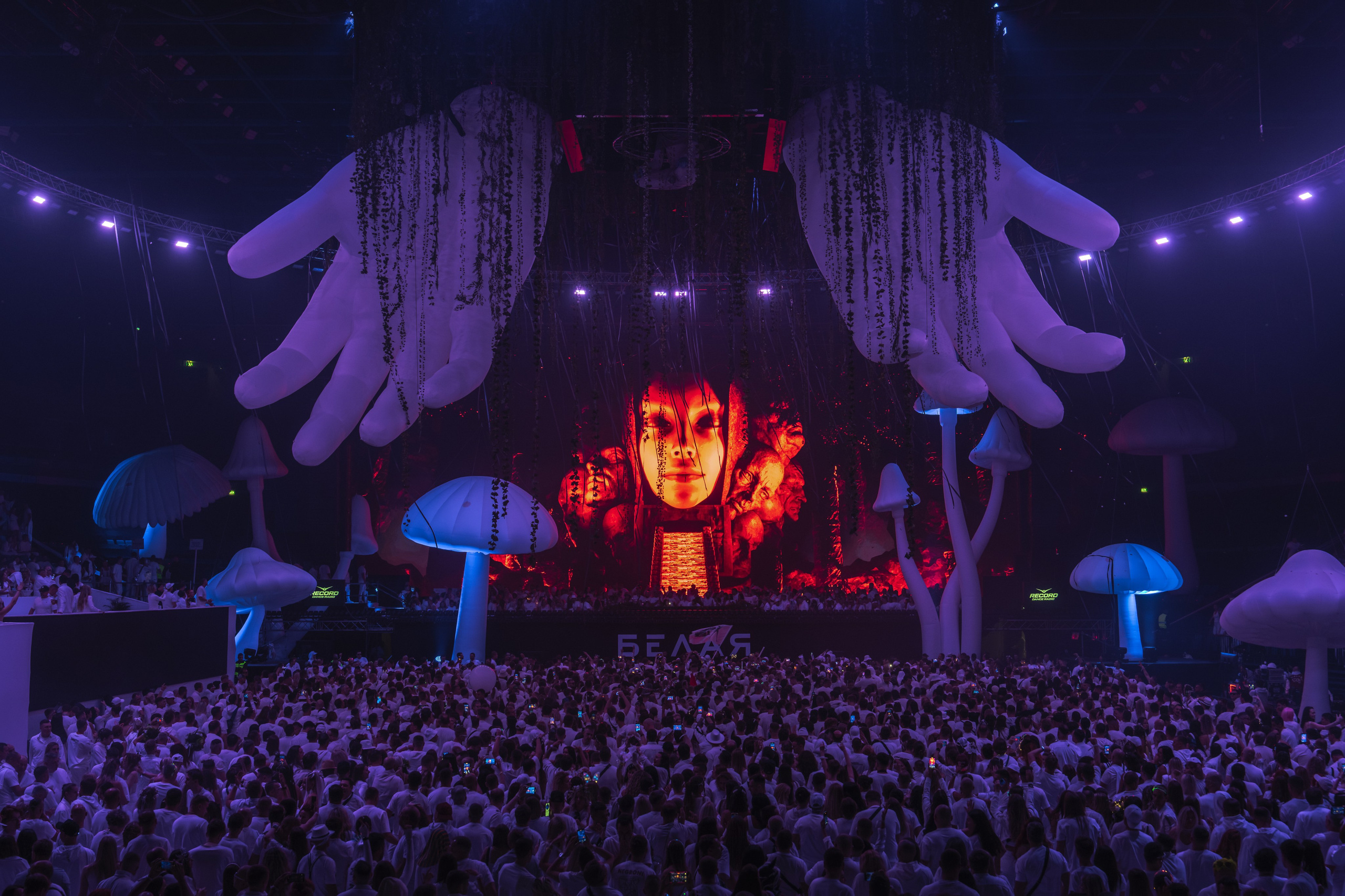 БЕЛАЯ 2025. Святослав Буньков | фотограф