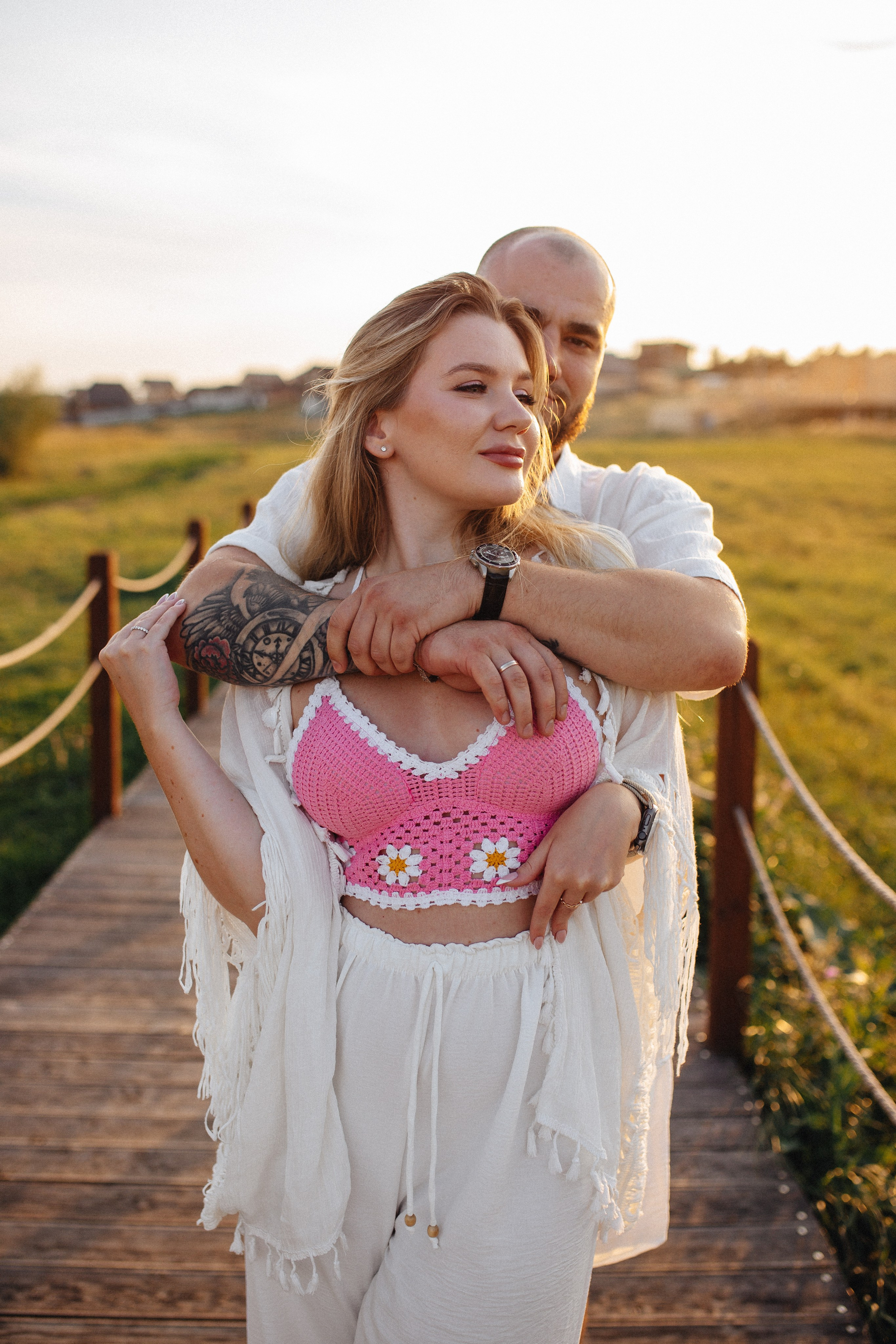 Летним вечером на пляже. Свадебный фотограф Новосибирск