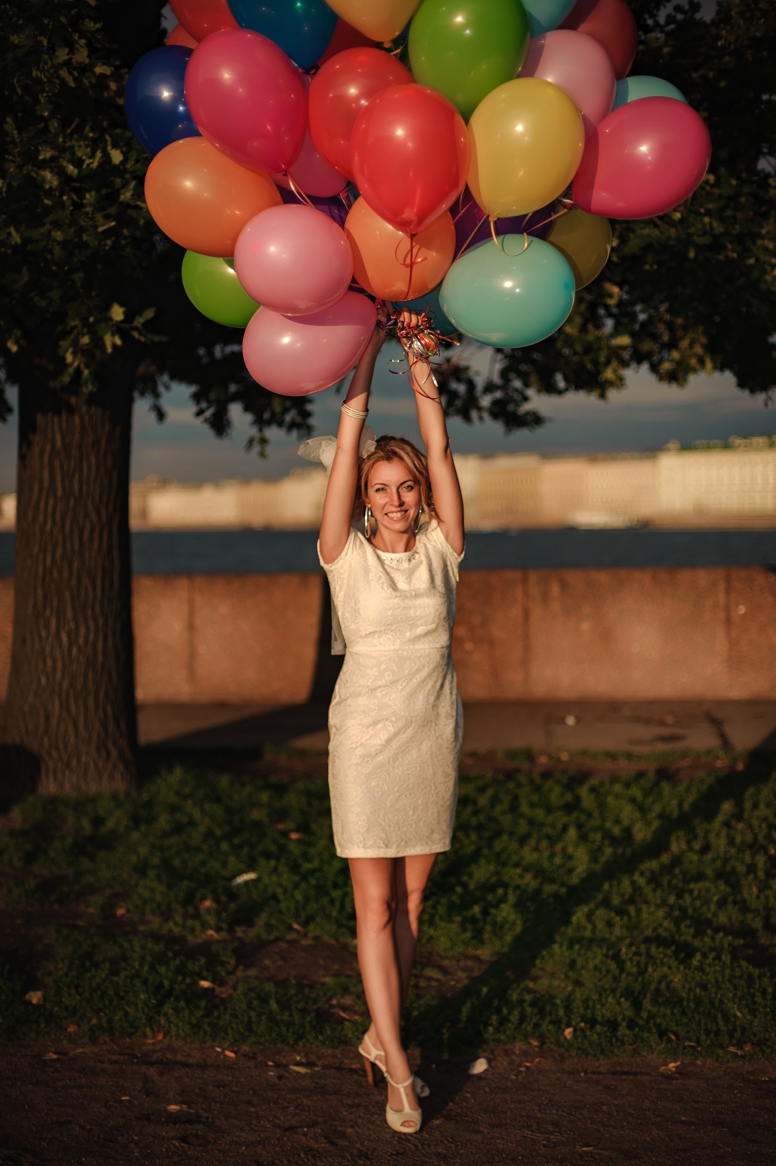 Девичник на стрелке ВО. Фотограф Алексей Лукин. Свадьба, мероприятие, корпоратив, юбилей, фотосессия, портрет. Фотосъёмка в Санкт-Петербурге. Ретушь фотографий