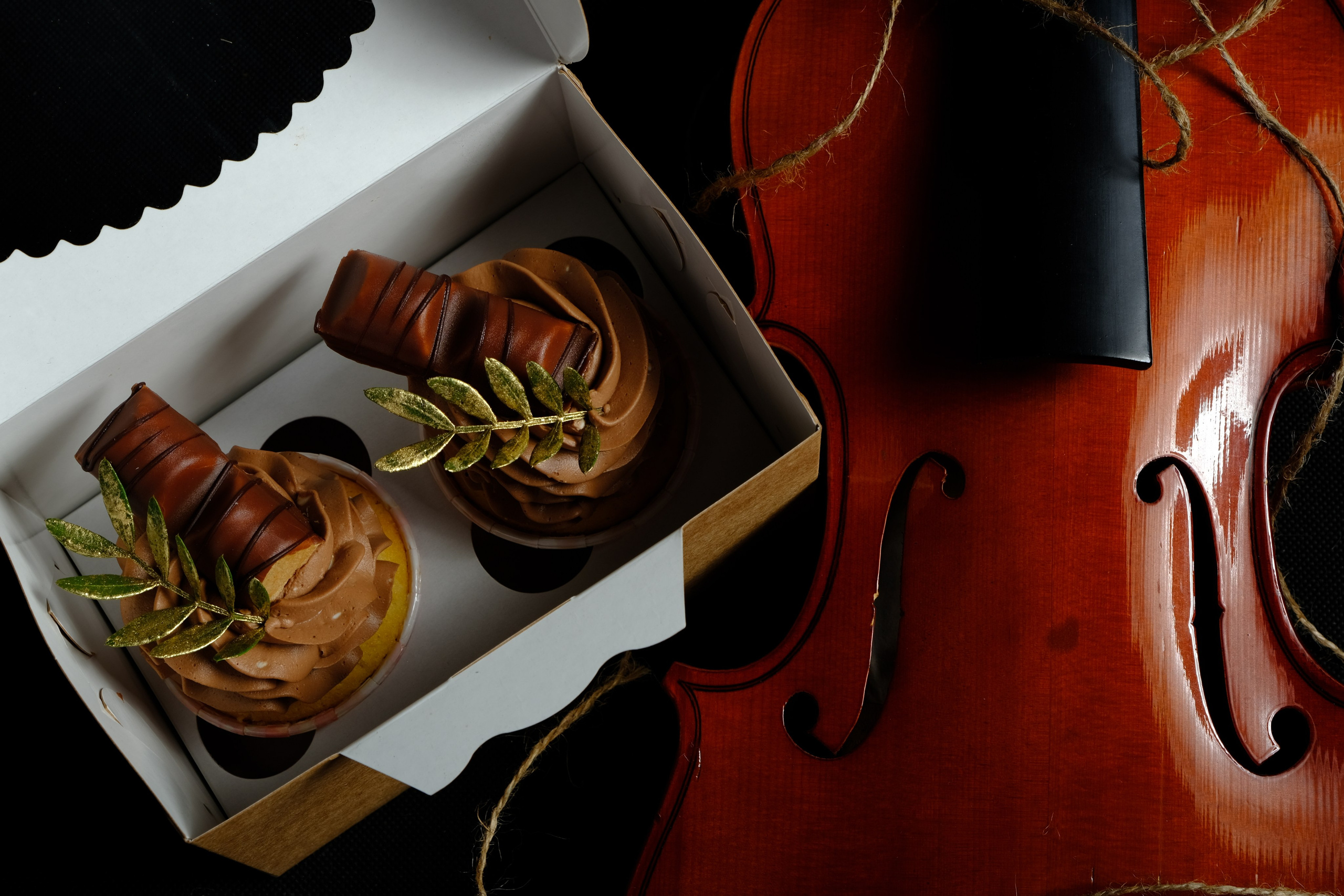 «Муссовый торт манго‑маракуйя с зеркальной глазурью».