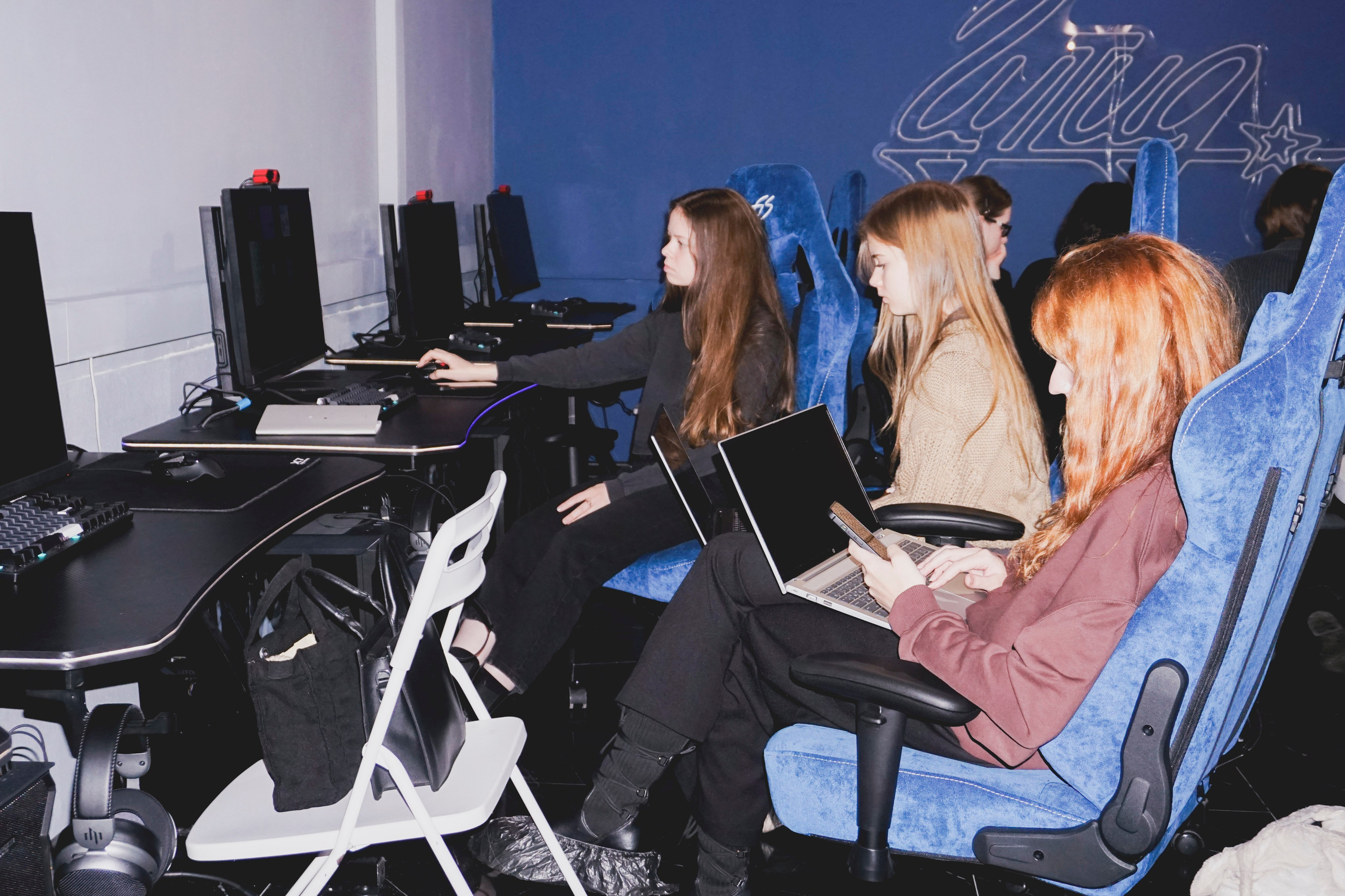 Дизайн-хакатон. Репортажная и портретная фотосъёмка