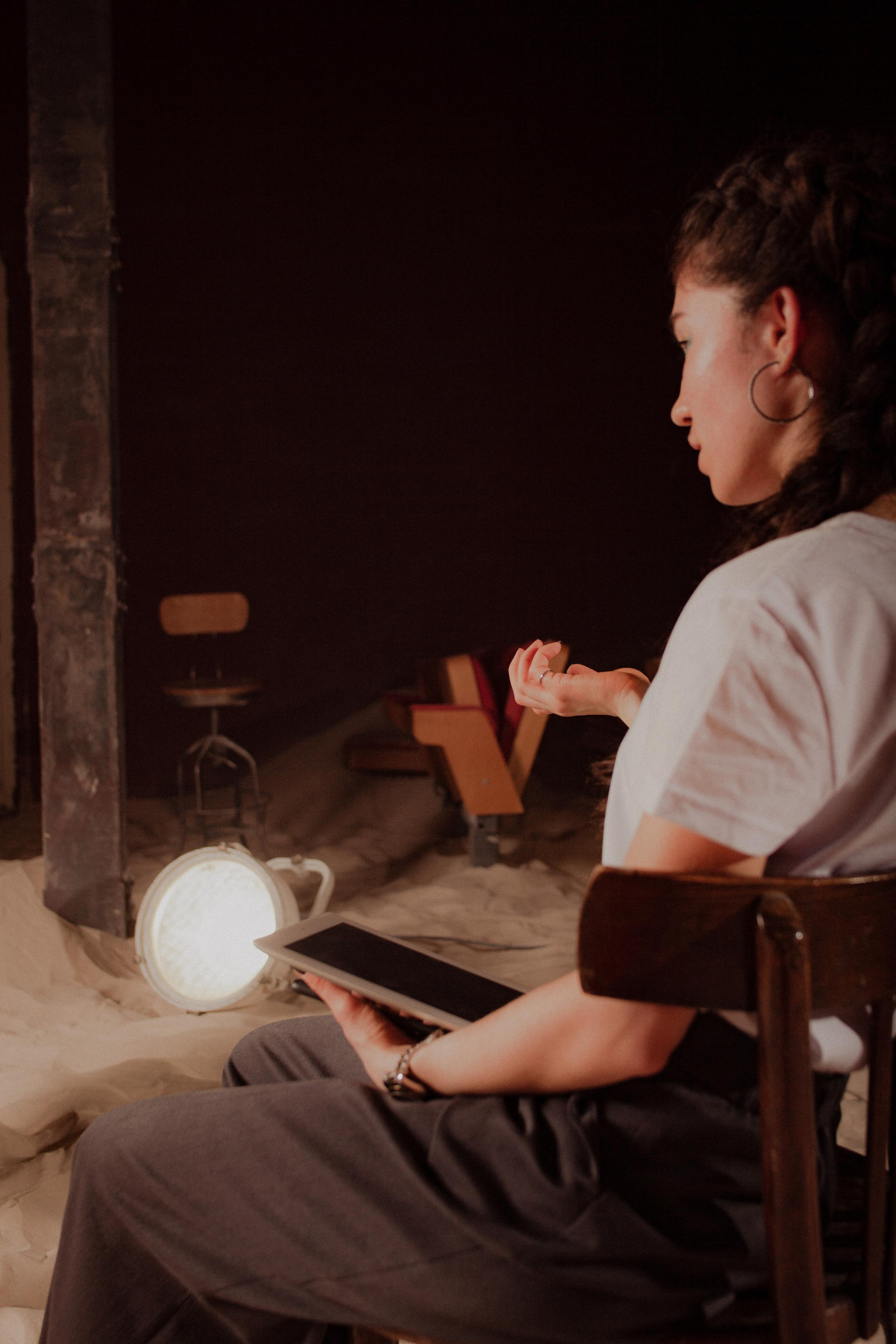 UHO.fm для СНОБ. Фотограф в Санкт-Петербурге Ангелина Вражевская