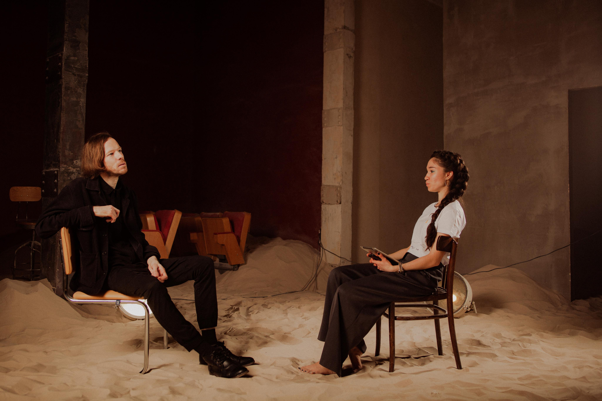 UHO.fm для СНОБ. Фотограф в Санкт-Петербурге Ангелина Вражевская