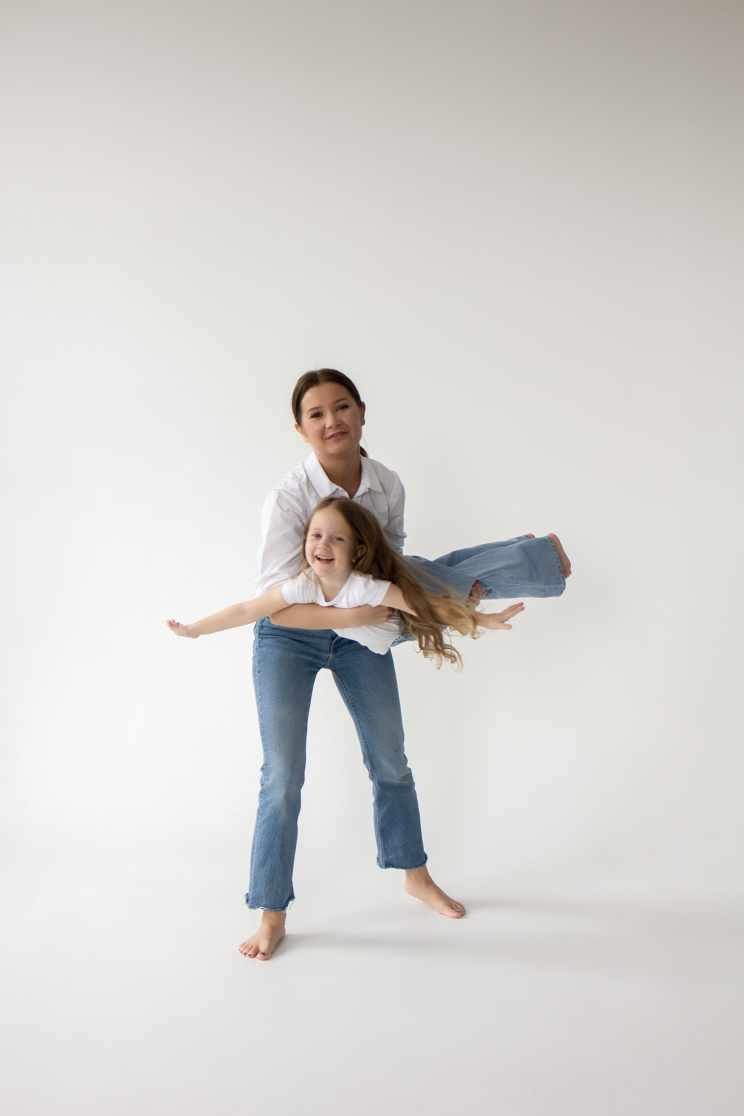 Julia & Valeria | Семейная фотосессия. Фотограф в Санкт-Петербурге Ангелина Вражевская