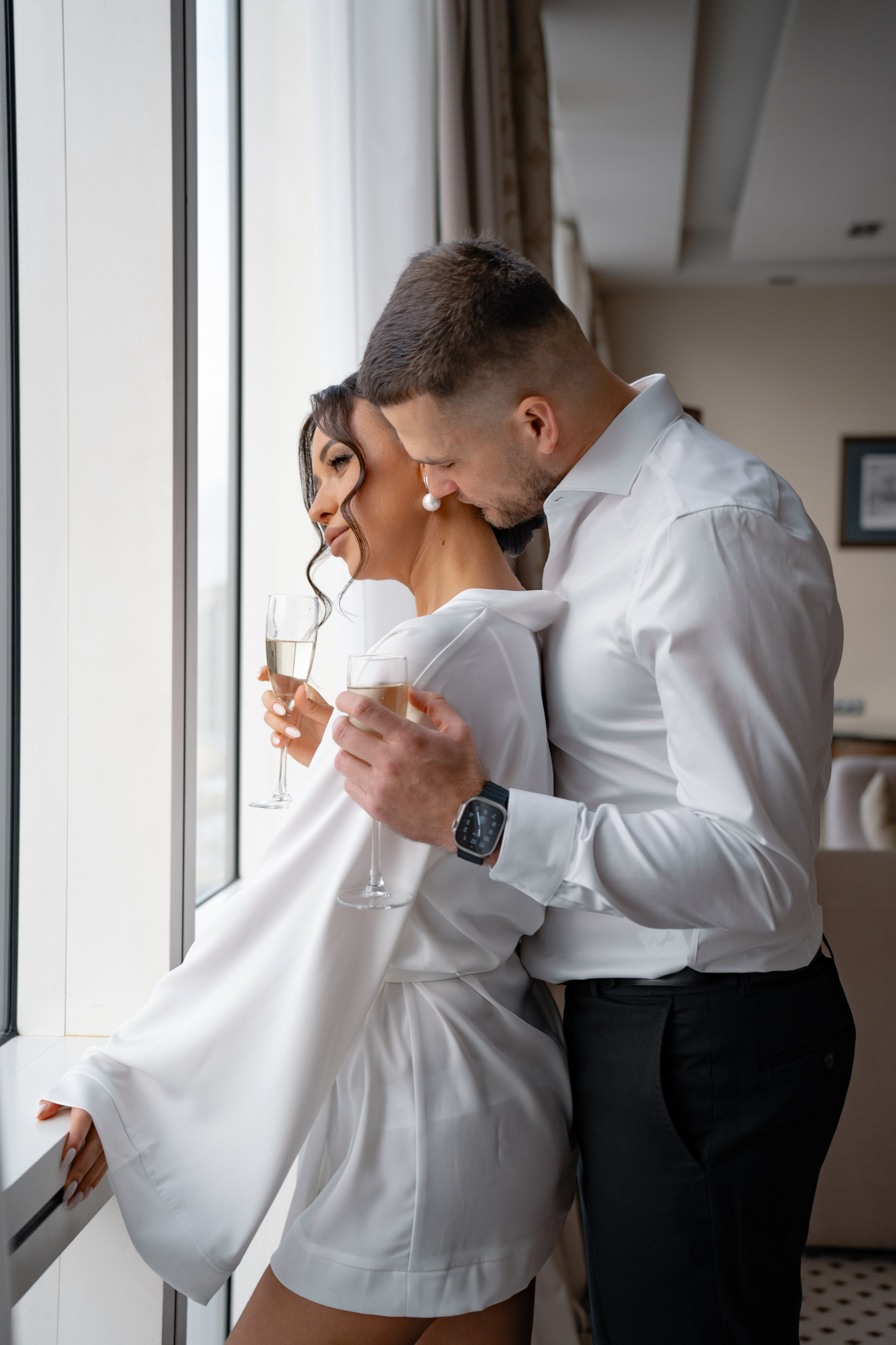 Свадебная фотосессия в отеле Plaza Garden Moscow WTC