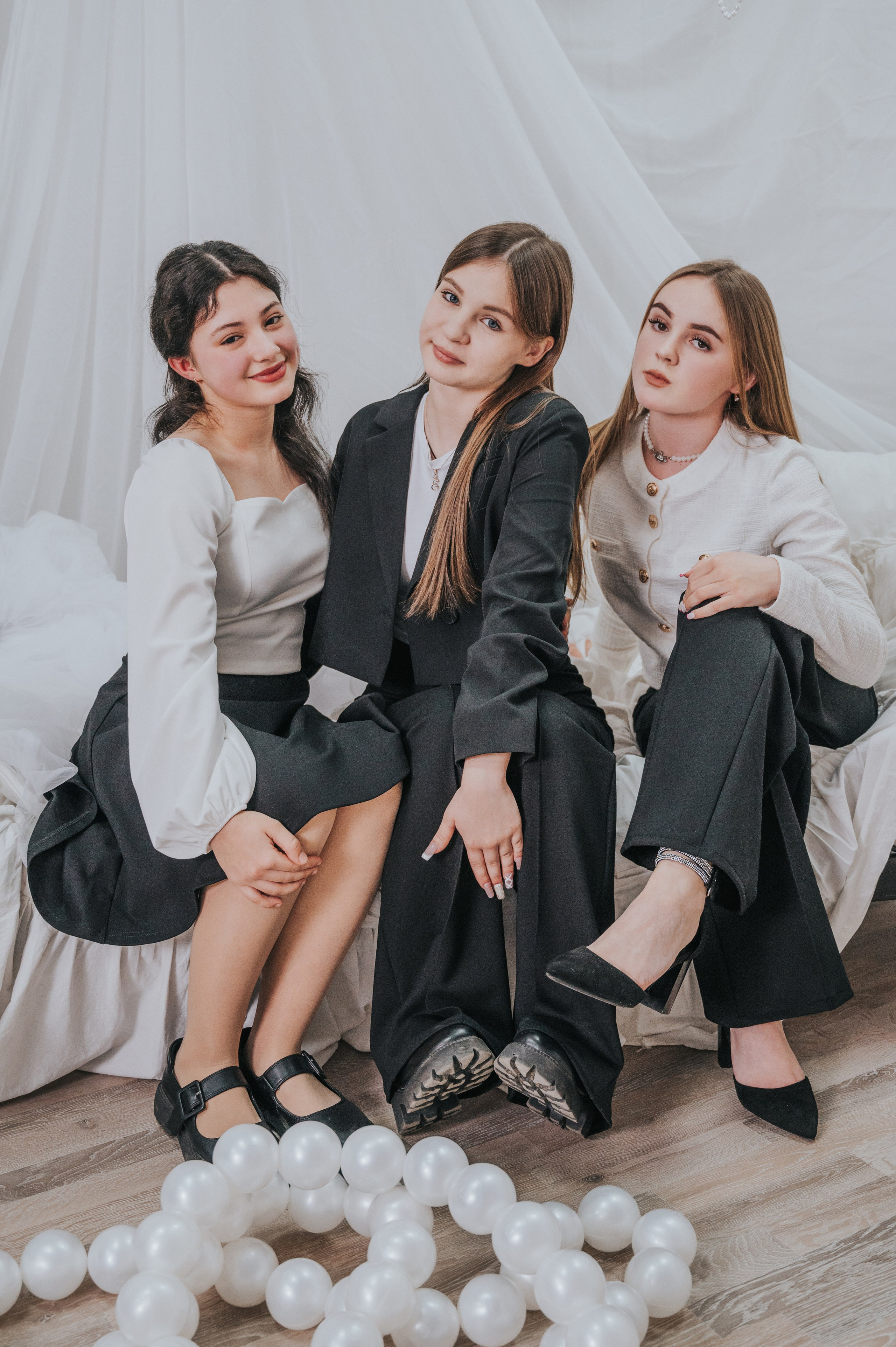 Фотостудия. Выпускные альбомы и Школьный фотограф в Алексеевке, Бирюче, Красном