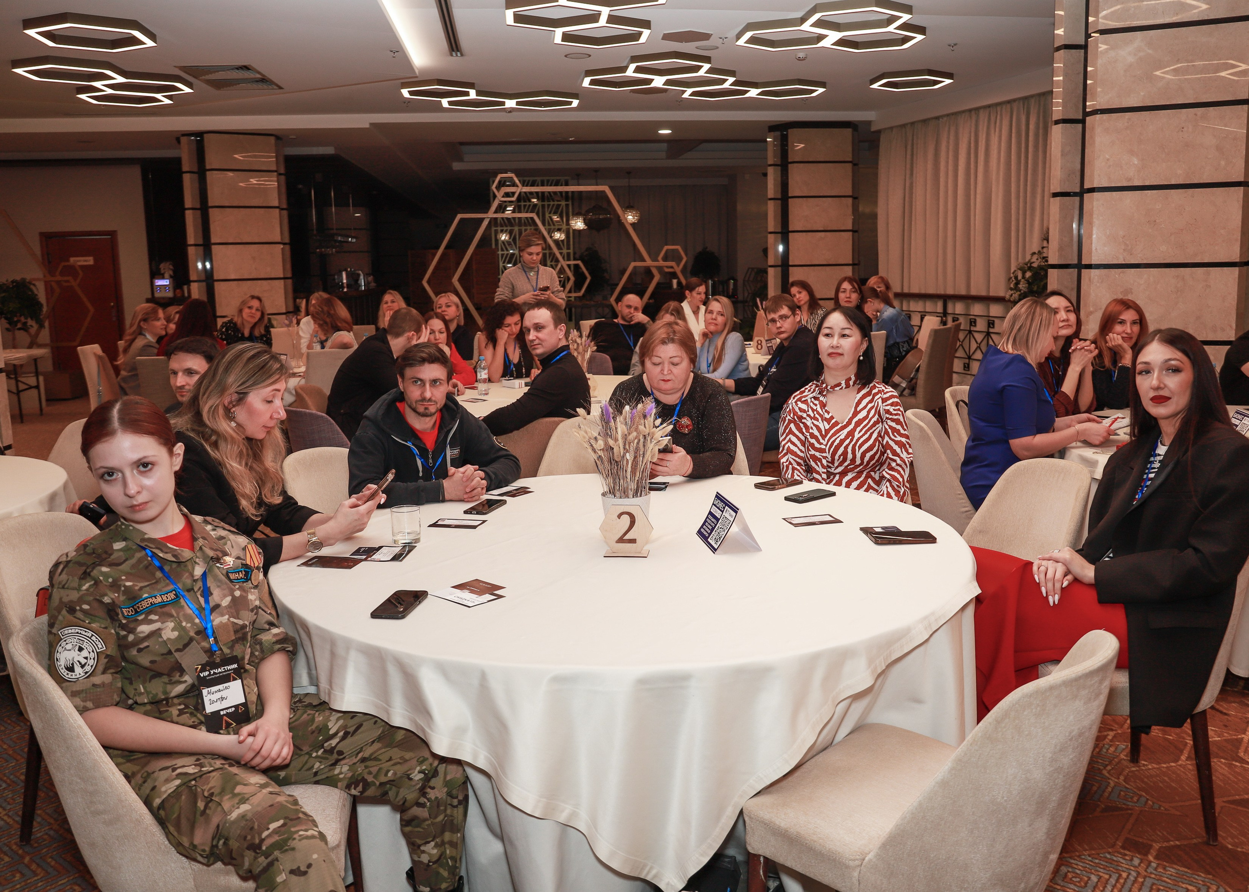 Закрытый нетворкинг. Фотограф Юлия Мальцева