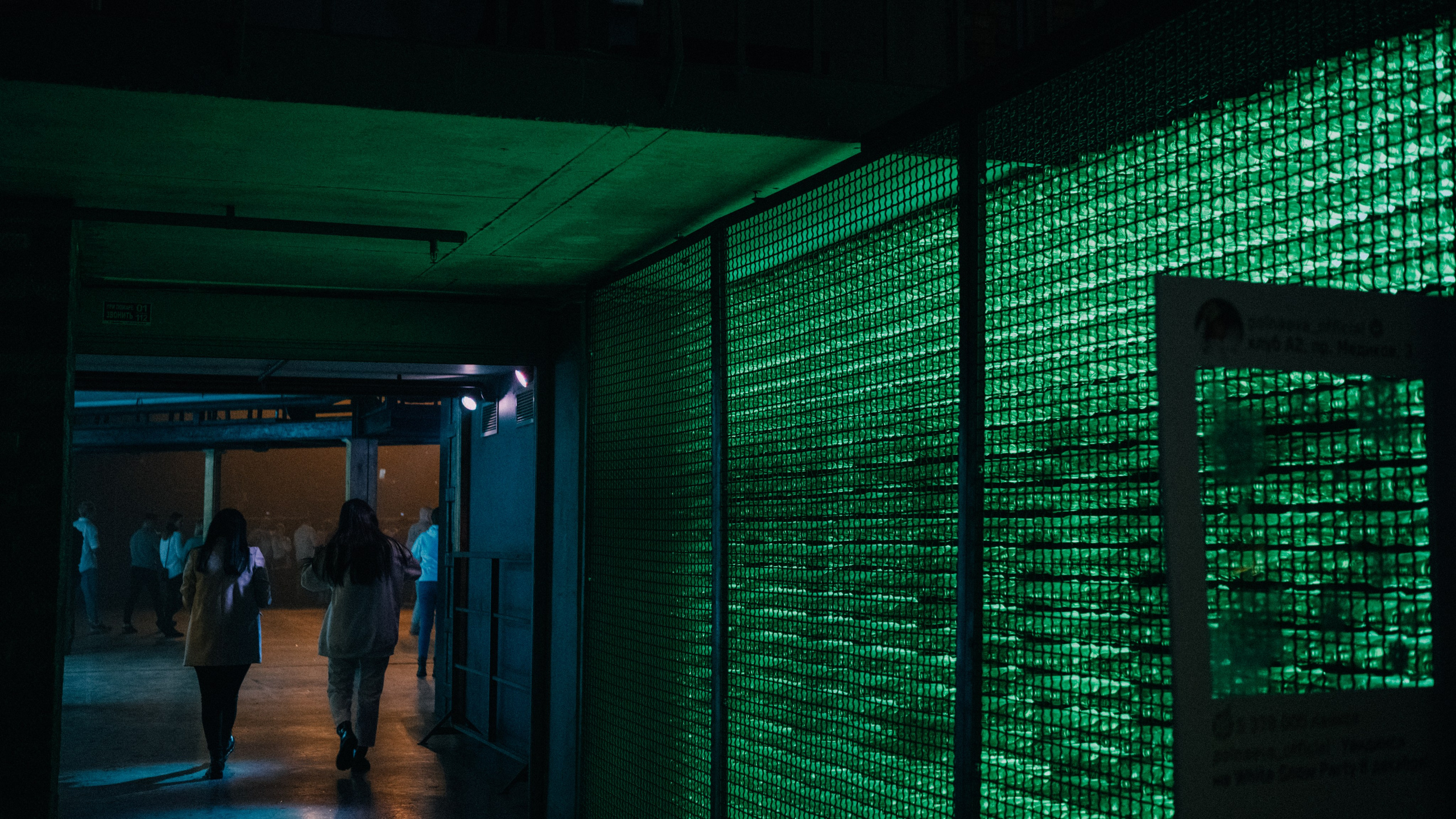 EVA POLNA. FASHION PHOTOGRAPHER