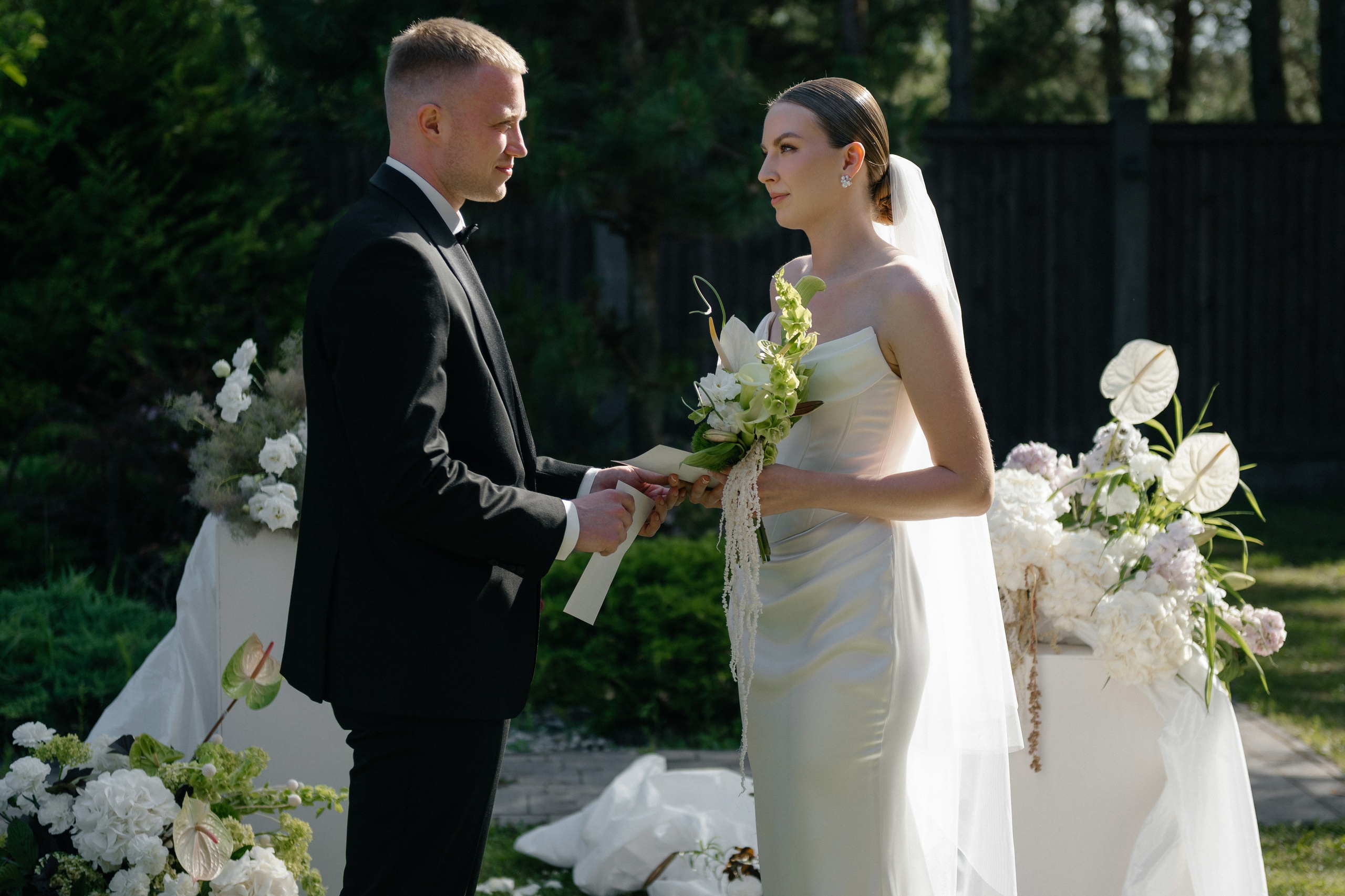 Wedding day in DELICE CHALET. Wedding PHOTOGRAPHER Andrew Vnukov