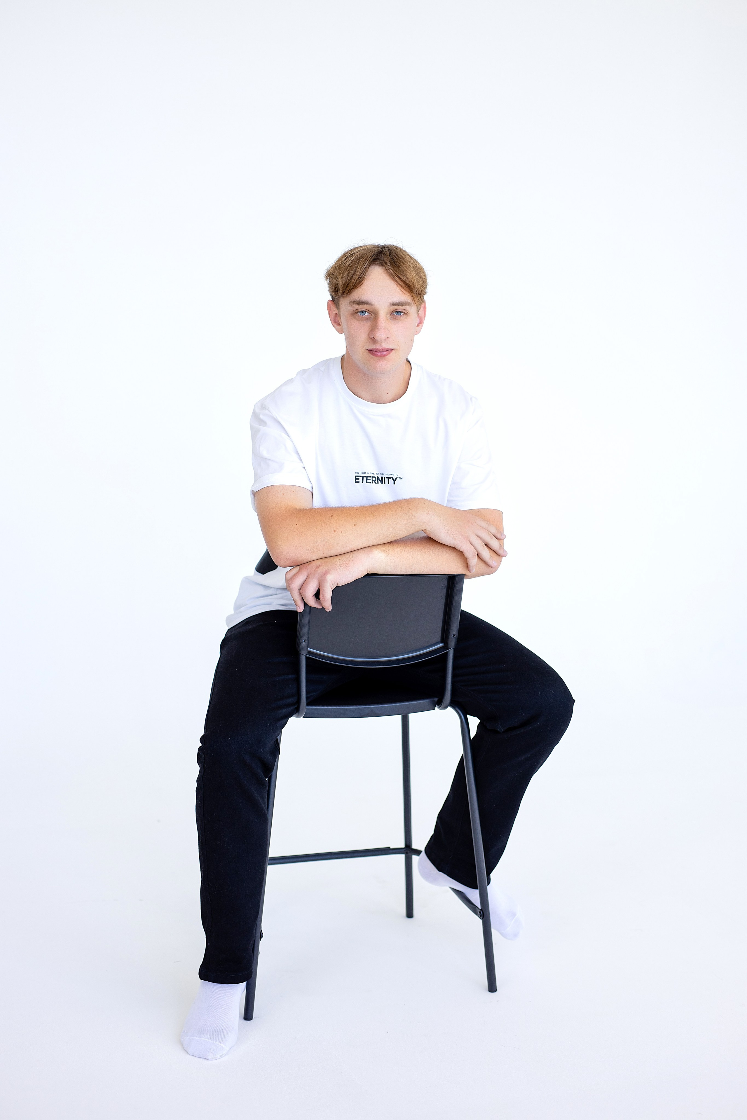 Школа 22, 11-а. Стильный выпускной альбом Владивосток фотограф Вероника Мигачева