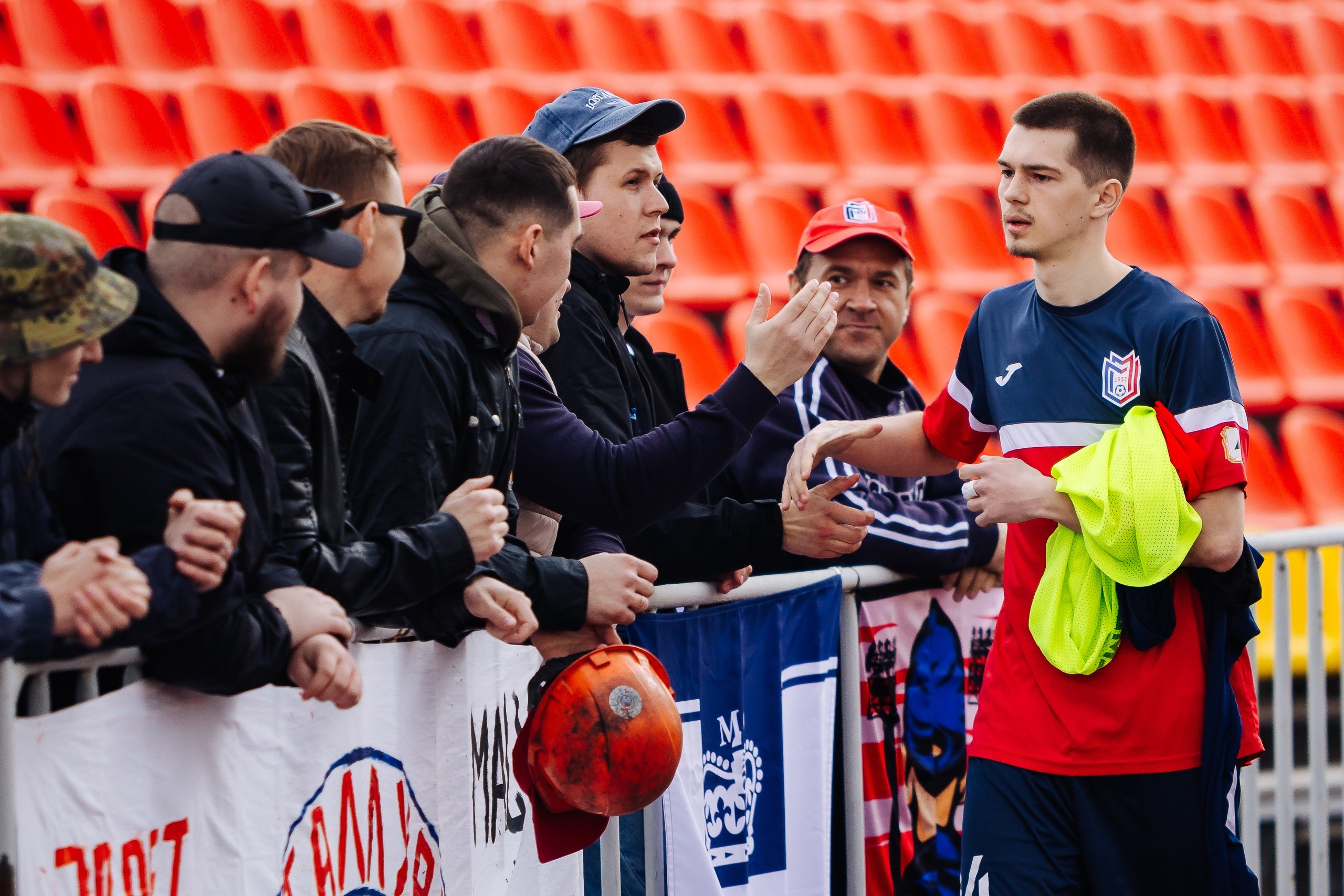 ФК «Металлург-Магнитогорск» vs ФК «ОСШ-Челябинск-М» // 05.04.25. Денис Прохоров Фотограф в г. Магнитогорск