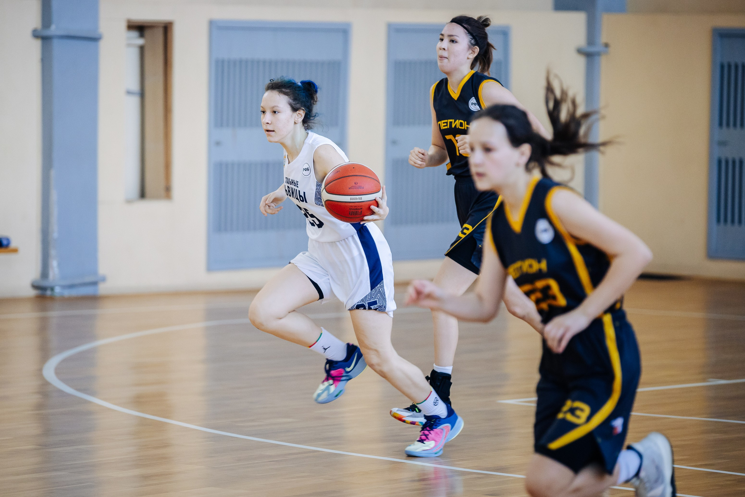 Баскетбол ПЕРВЕНСТВО ЧЕЛЯБИНСКОЙ ОБЛАСТИ // 08.04.24. Денис Прохоров Фотограф в г. Магнитогорск