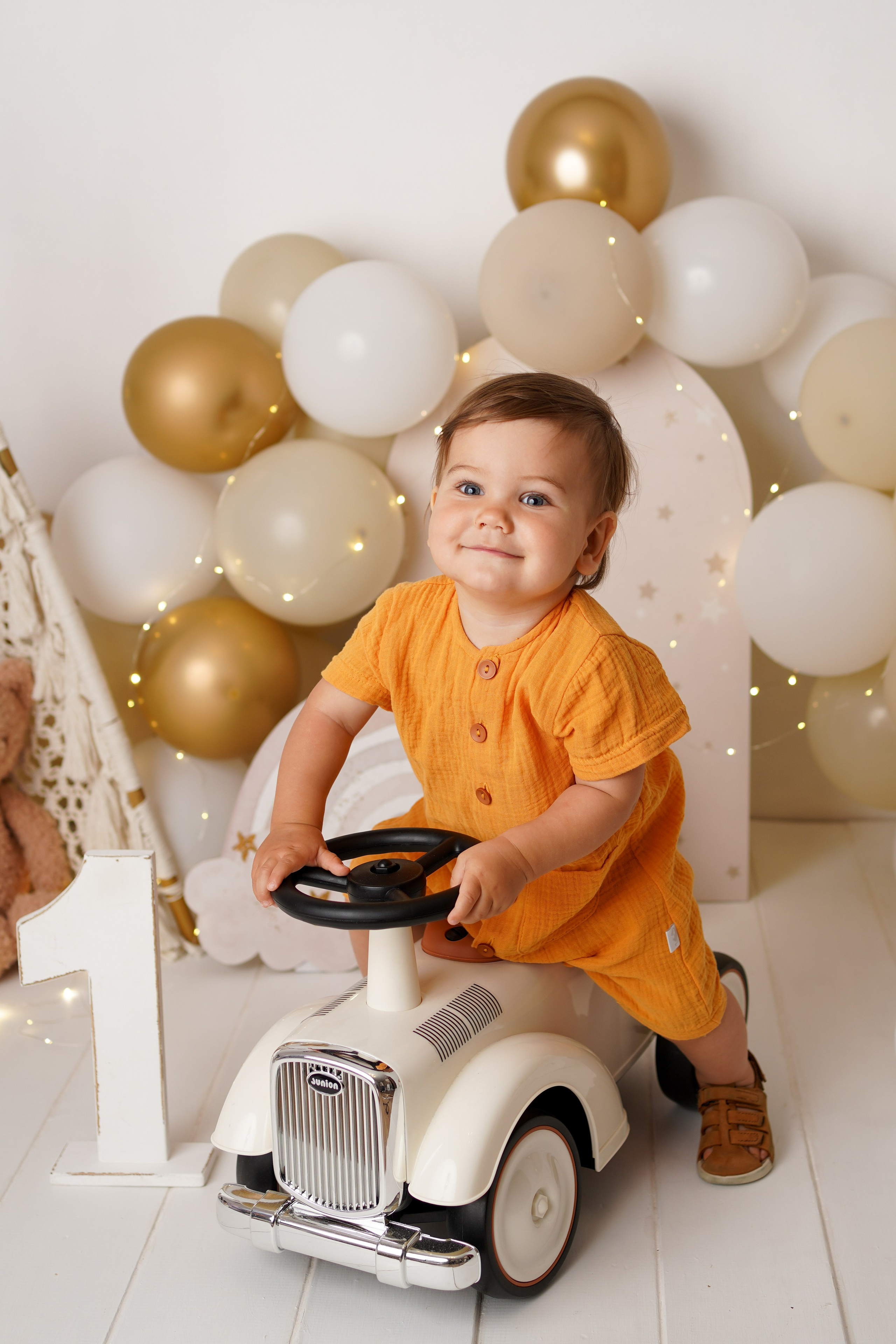 Детская фотосессия Первый годик Дамира. Детский фотограф и фотограф новорожденных в Калининград Оксана Иваний