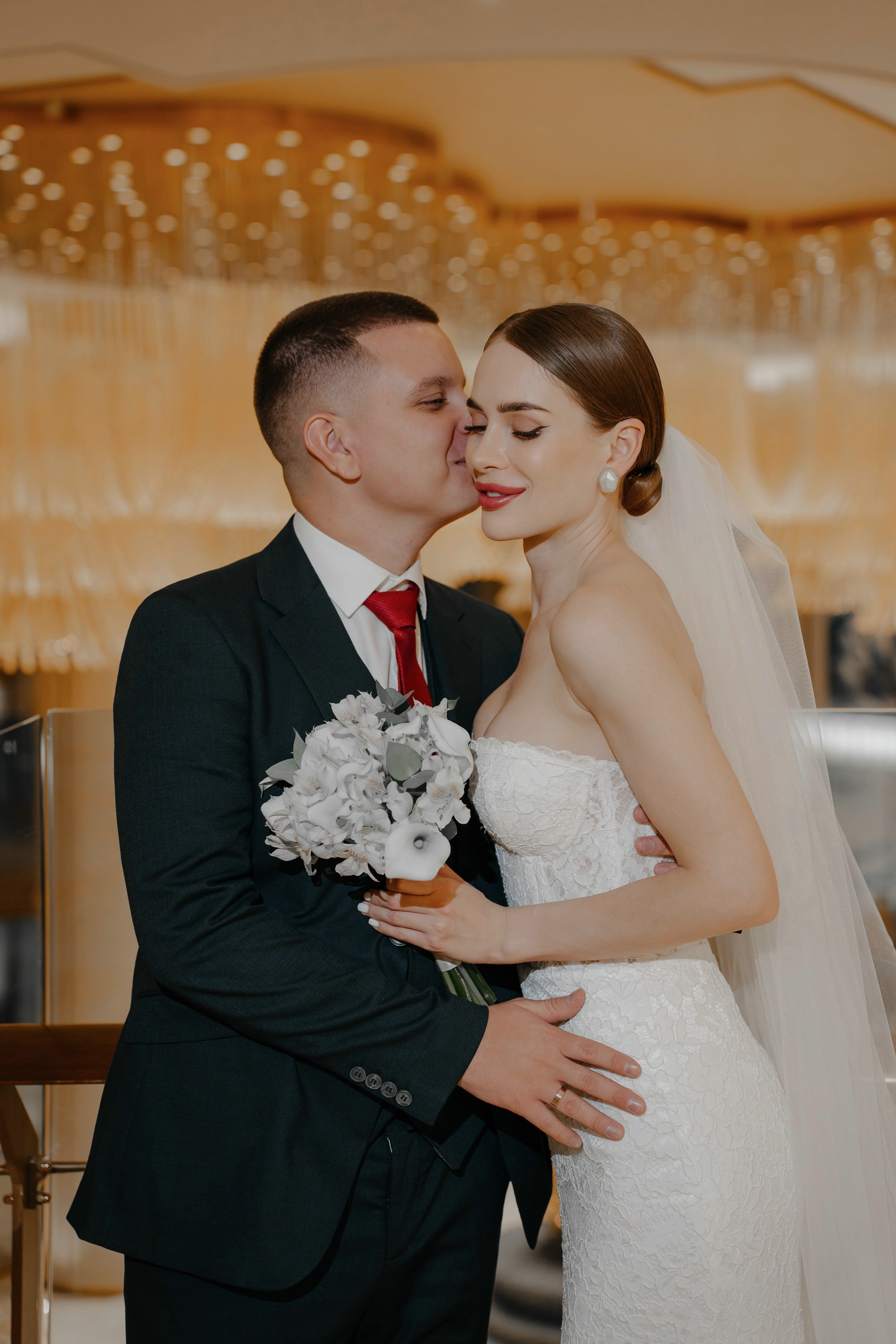 Свадебная фотосессия в Soluxe hotel Moscow. Свадебный и семейный фотограф в Москве Светлана Зоткина