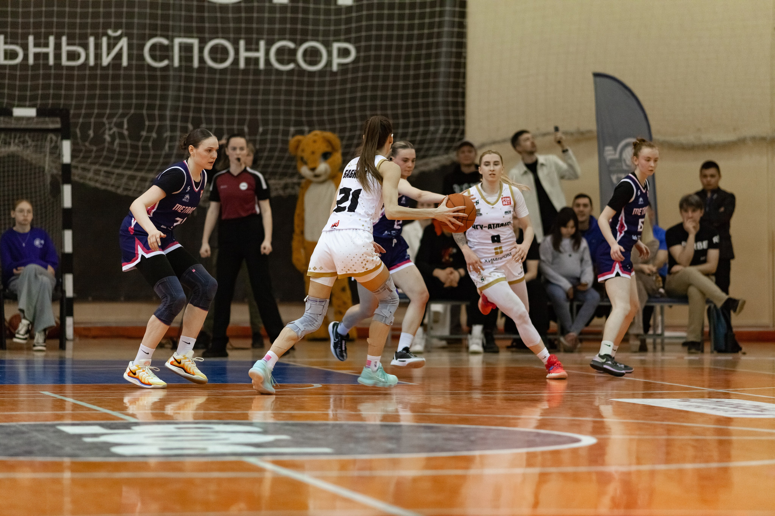 ЧГУ-Атланта — Металлург. Фотография