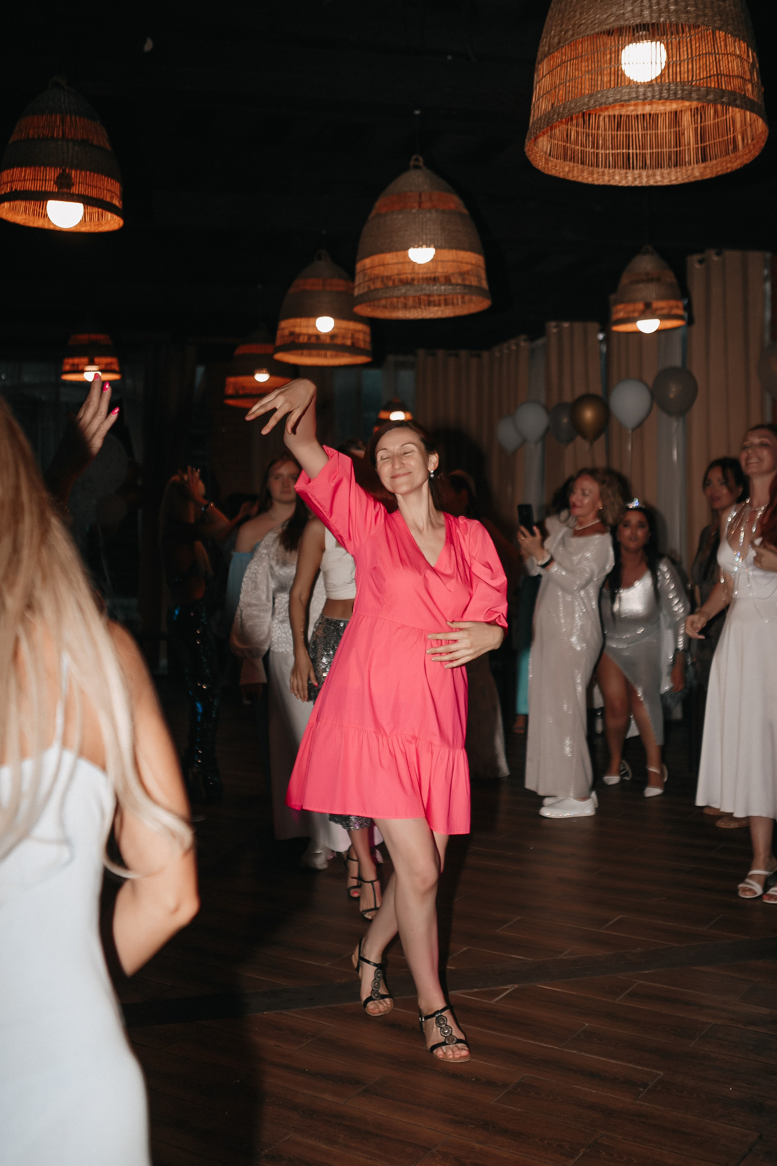 Репортаж с вечеринки в яхт клубе. Главная