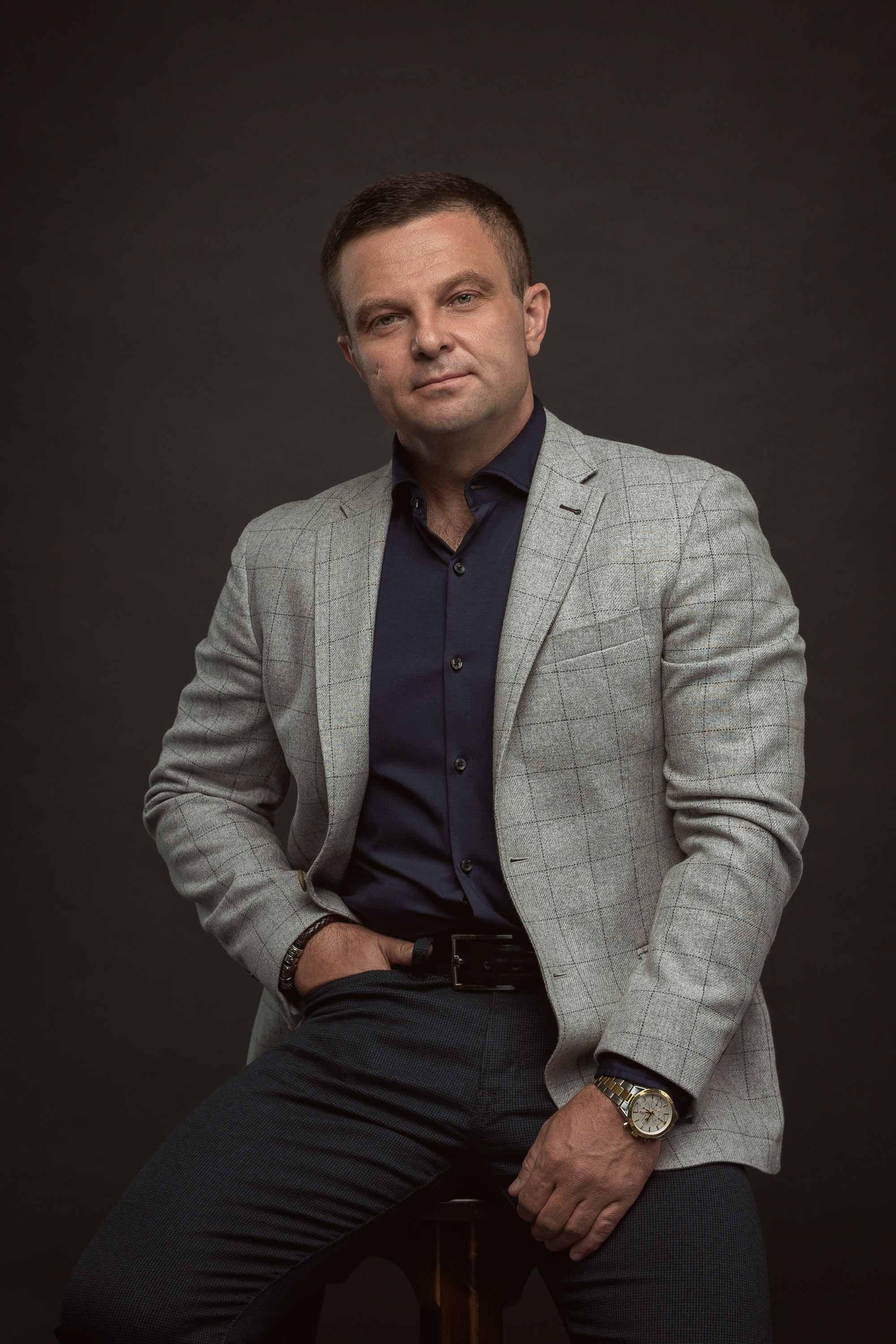 Фотосессия мужчины. Компания и фотошкола по созданию контента в Москве