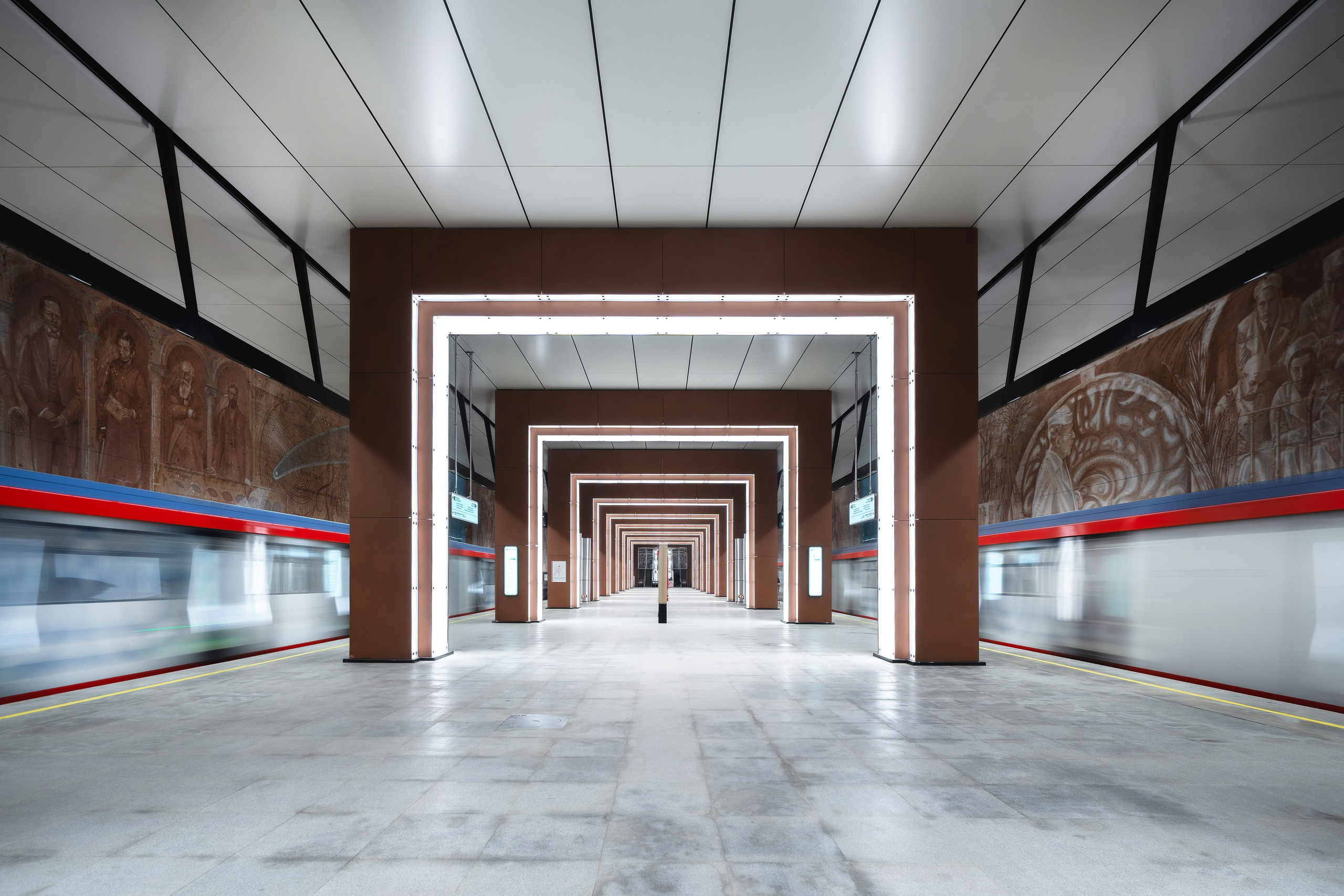 Московский метрополитен. Эд Тихонов. Городской фотограф