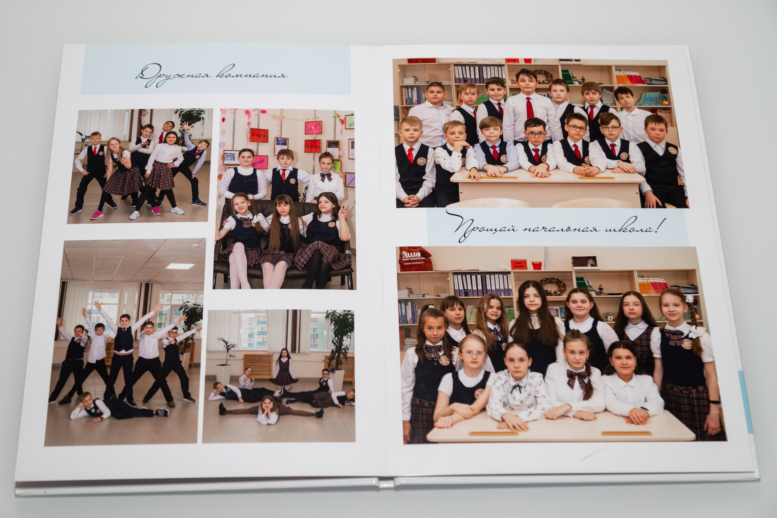 девочки мальчики за партой школьный перемена фотография ребенка мальчики девочки в школевыпускной альбом Новосибирск 11 класс 9 класс  школьный фотограф фотокнига Бердск 4 класс