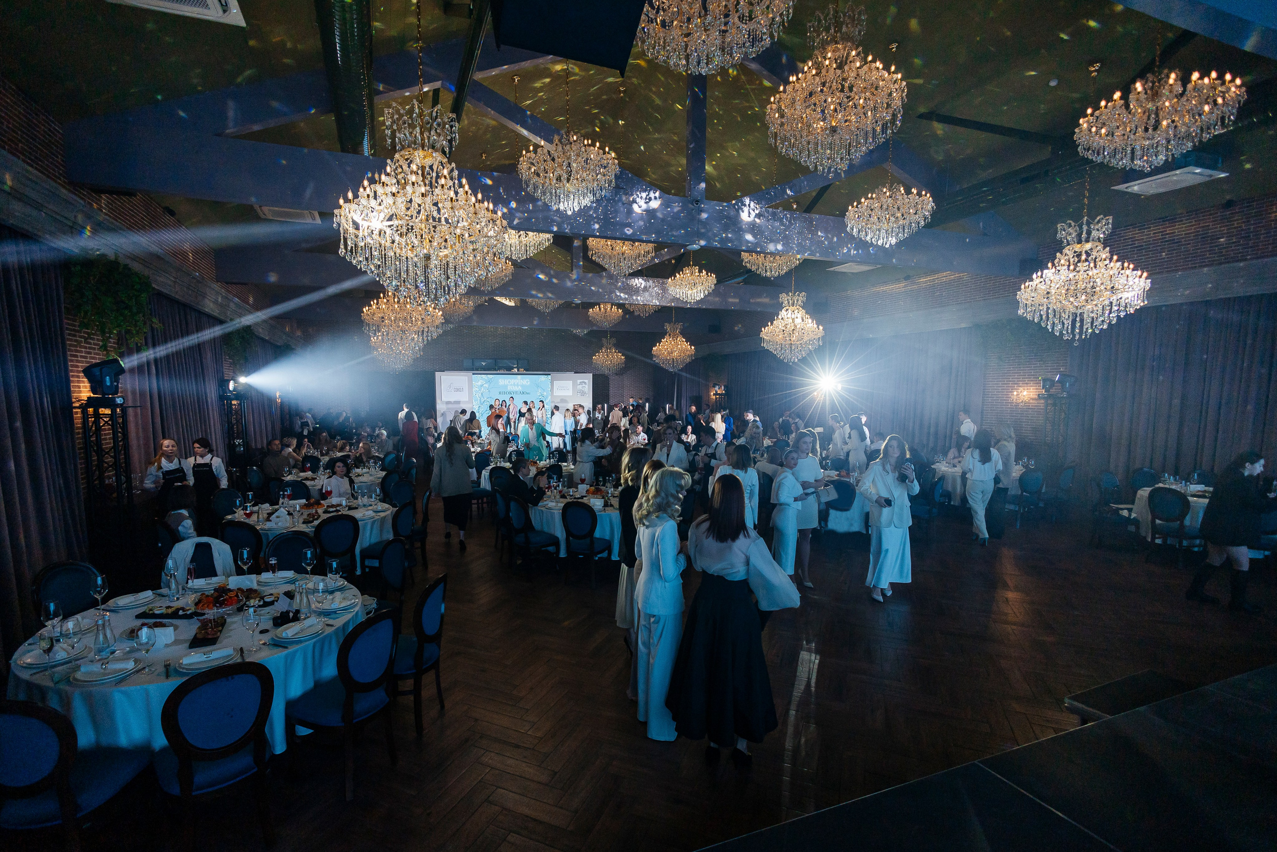 Shopping года. Репортажный фотограф Ростов. Репортажный фотограф в городе Ростов-на-Дону Даниил Молодовский