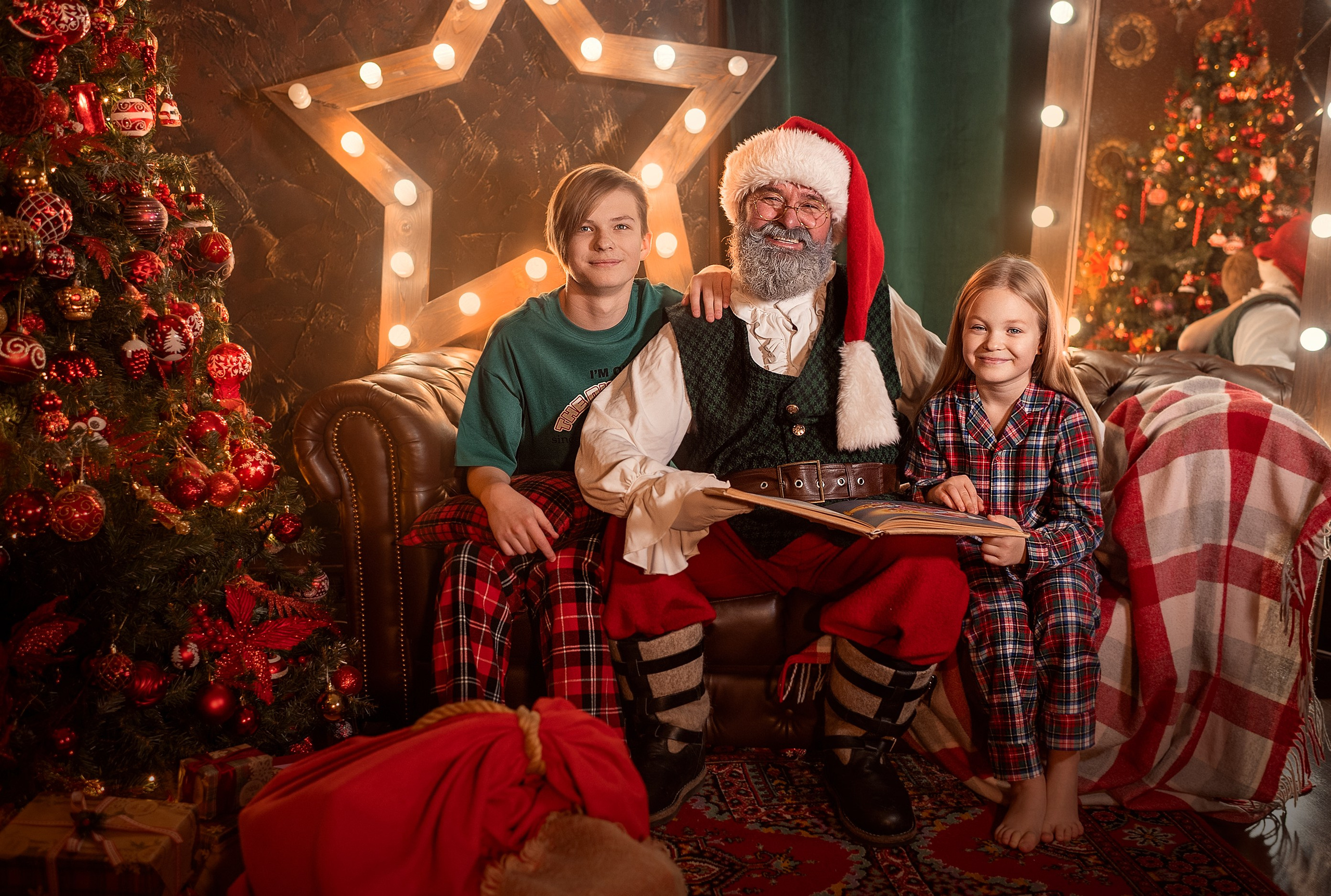 ВСТРЕЧА С САНТОЙ. Семейный фотограф Екатеринбург Лора Мур