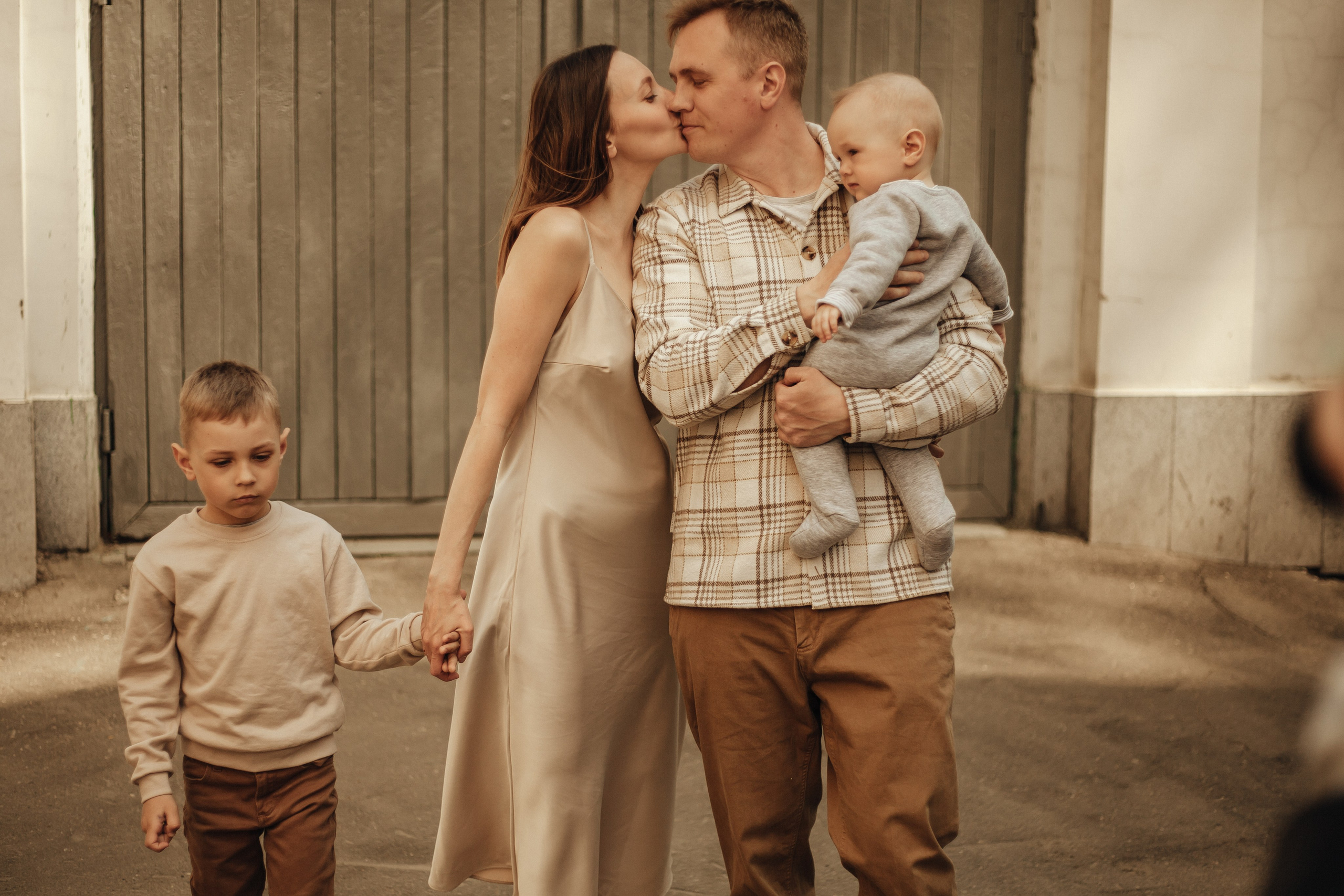 Екатерина с семьёй. Семейный фотограф в Москве и Московской области Лазутина Валентина