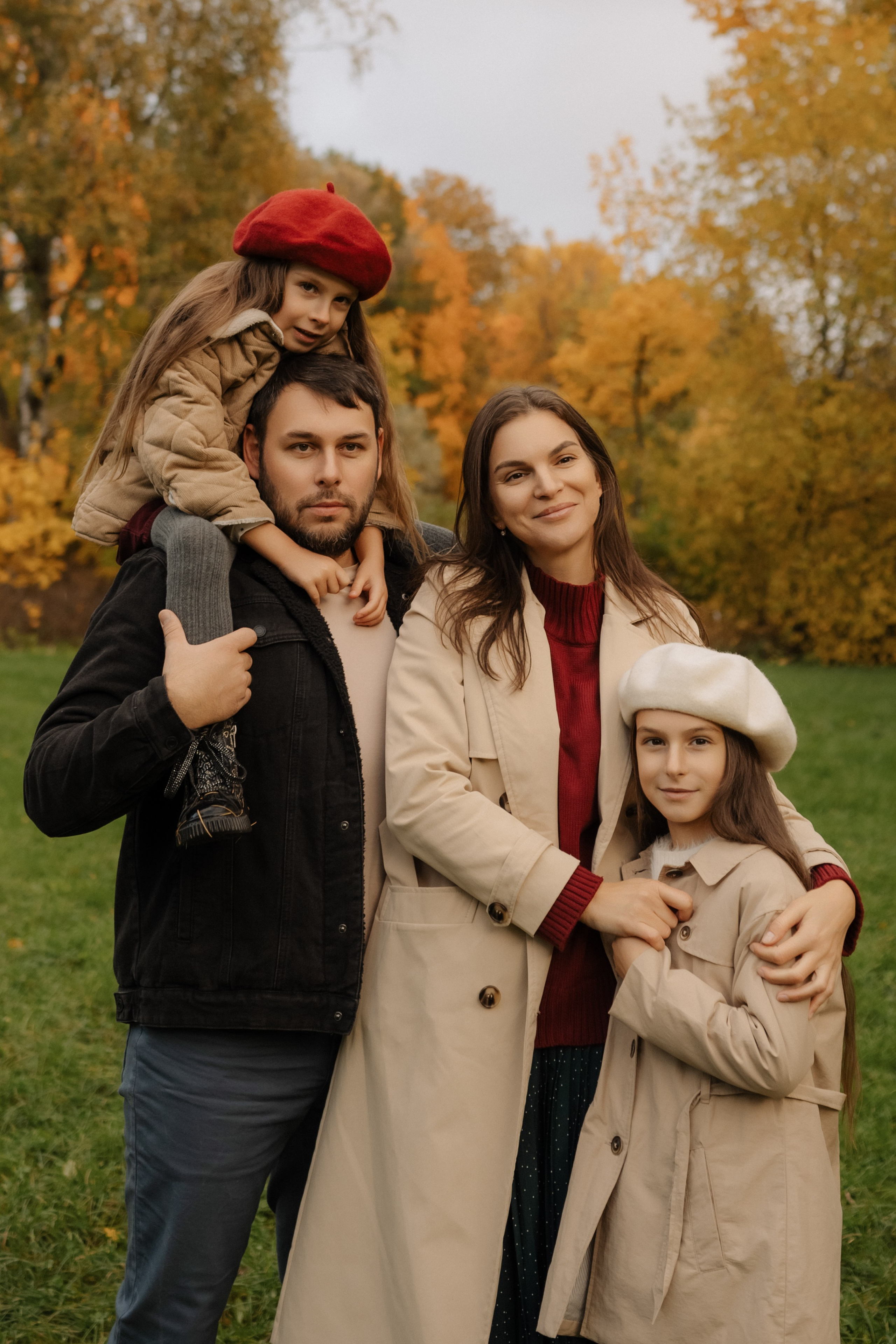 Надя, Женя, Николь и Даша. Дьяконова Валерия семейный и детский фотограф в Санкт-Петербурге