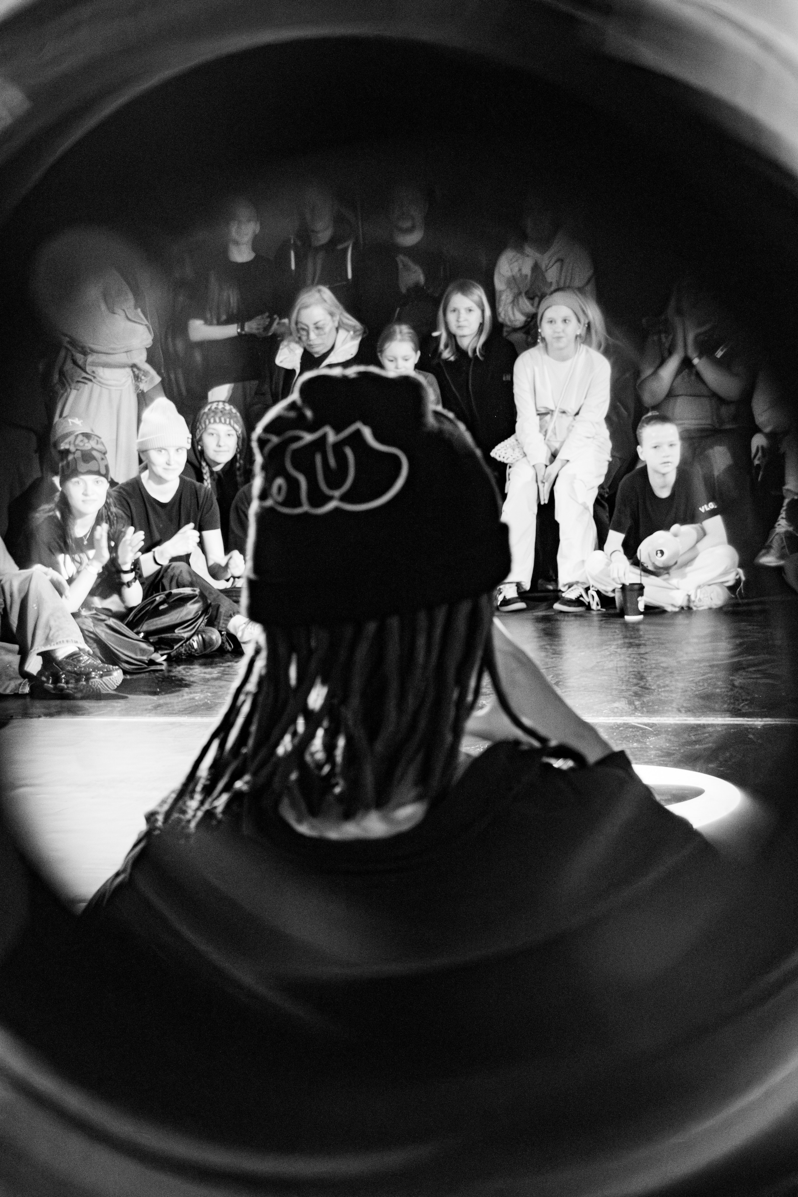 ODD BATTLE 04/05 (@youlovebu). Соня бу тебя сфоткала