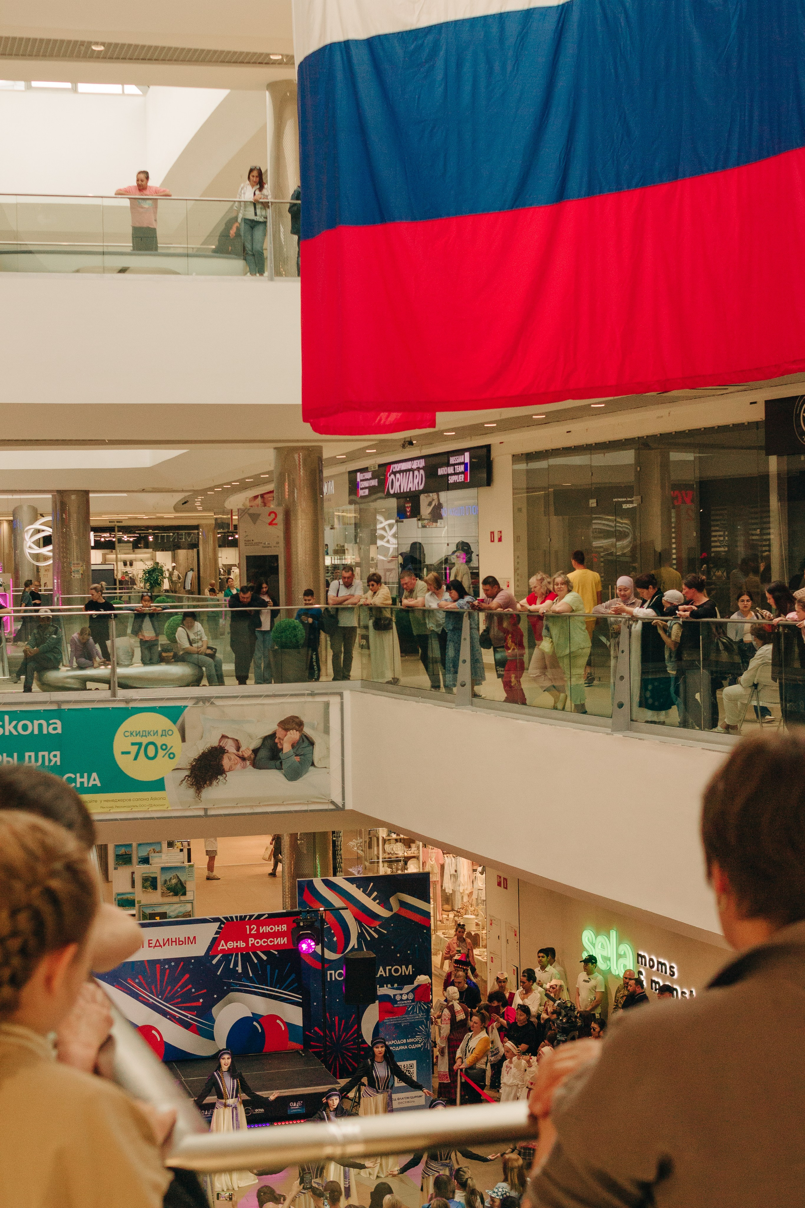 Праздники в ТЦ Сильвер Молл. Борщевская Елизавета / фотограф Иркутск