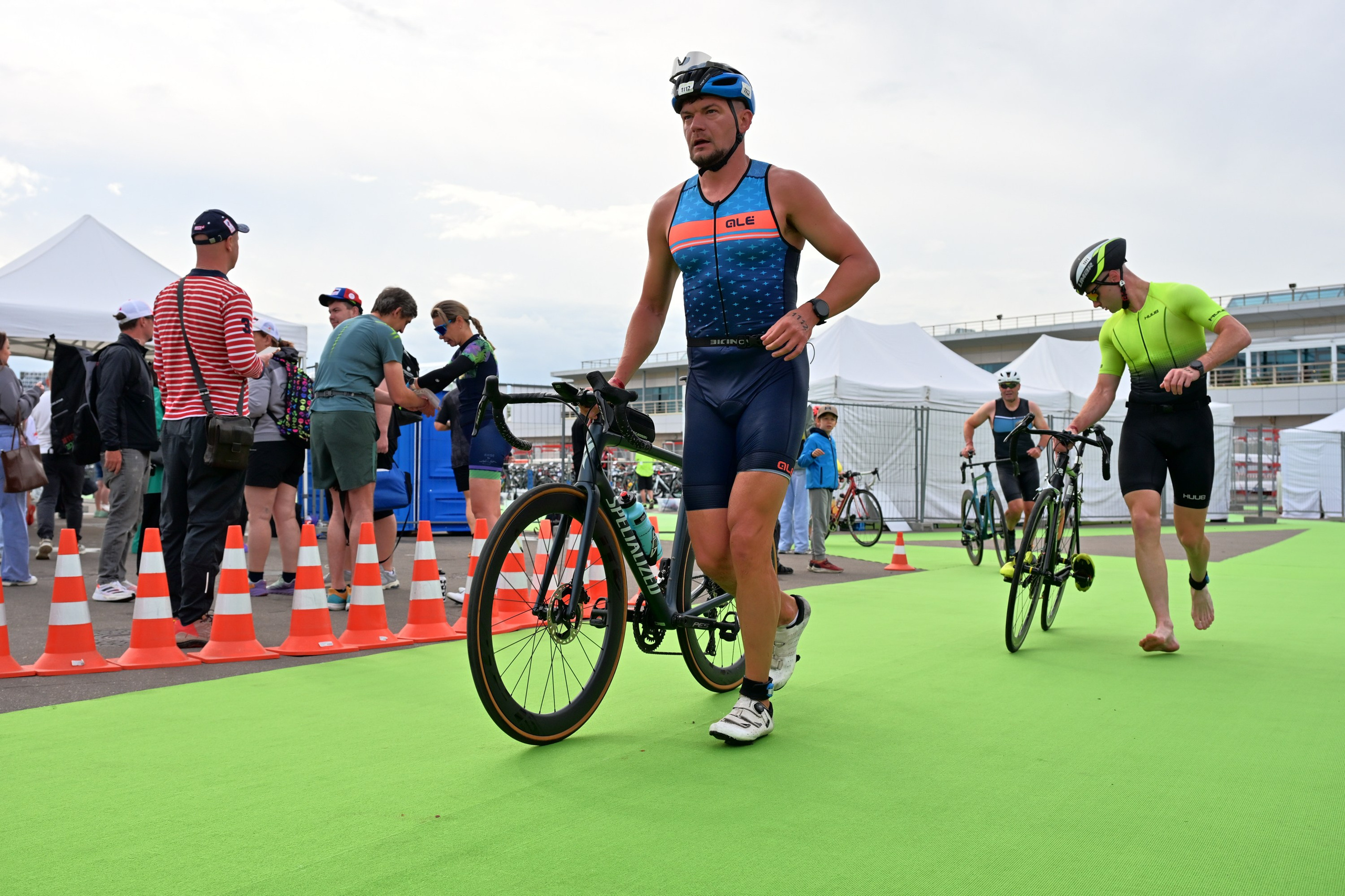 ЛИГА ТРИАТЛОНА & IRONSTAR OLYMPIC 2025. Фотограф Киселев Егор
