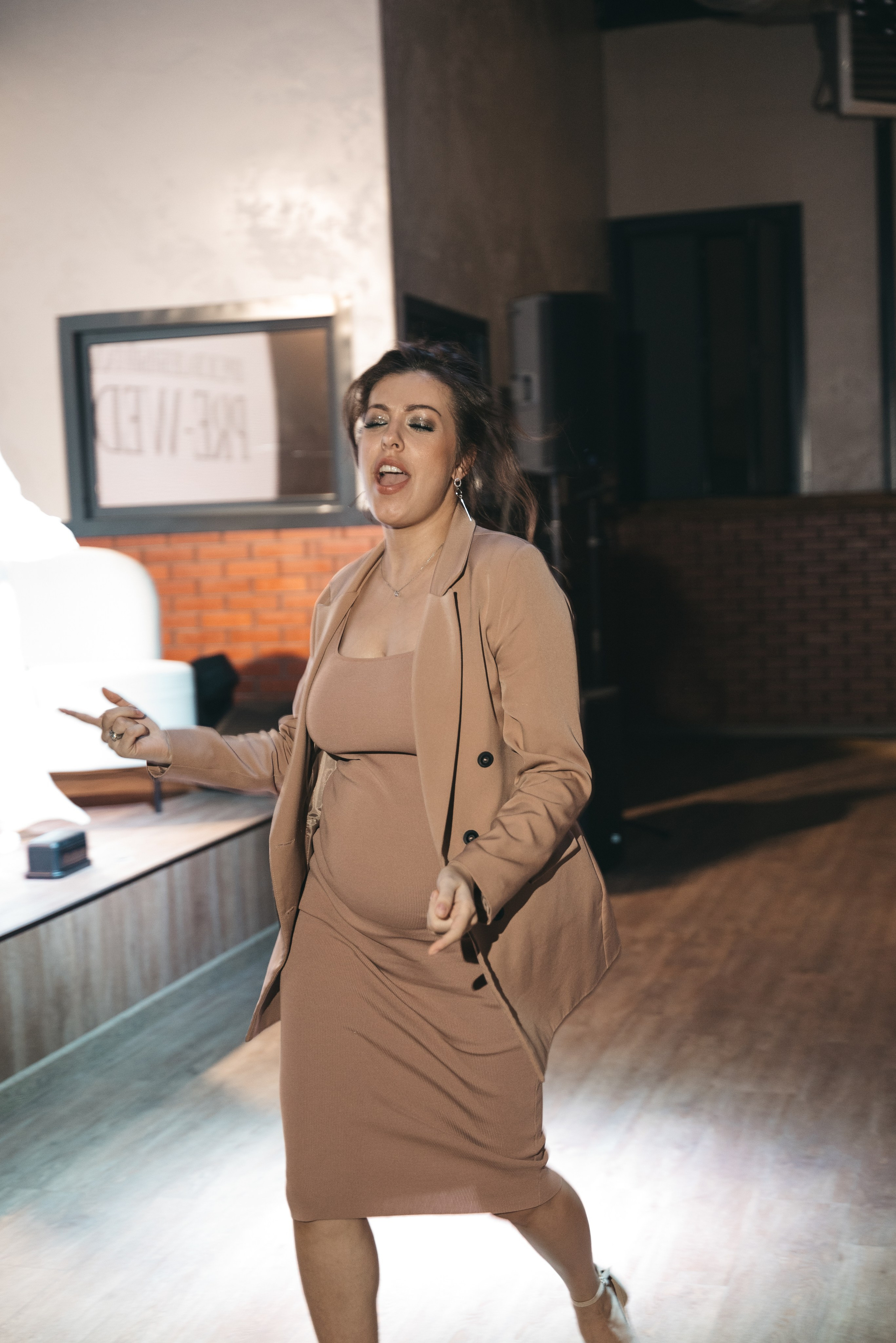 WhiteRoom Pre-wedding. Репортажный и свадебный фотограф в Сургуте