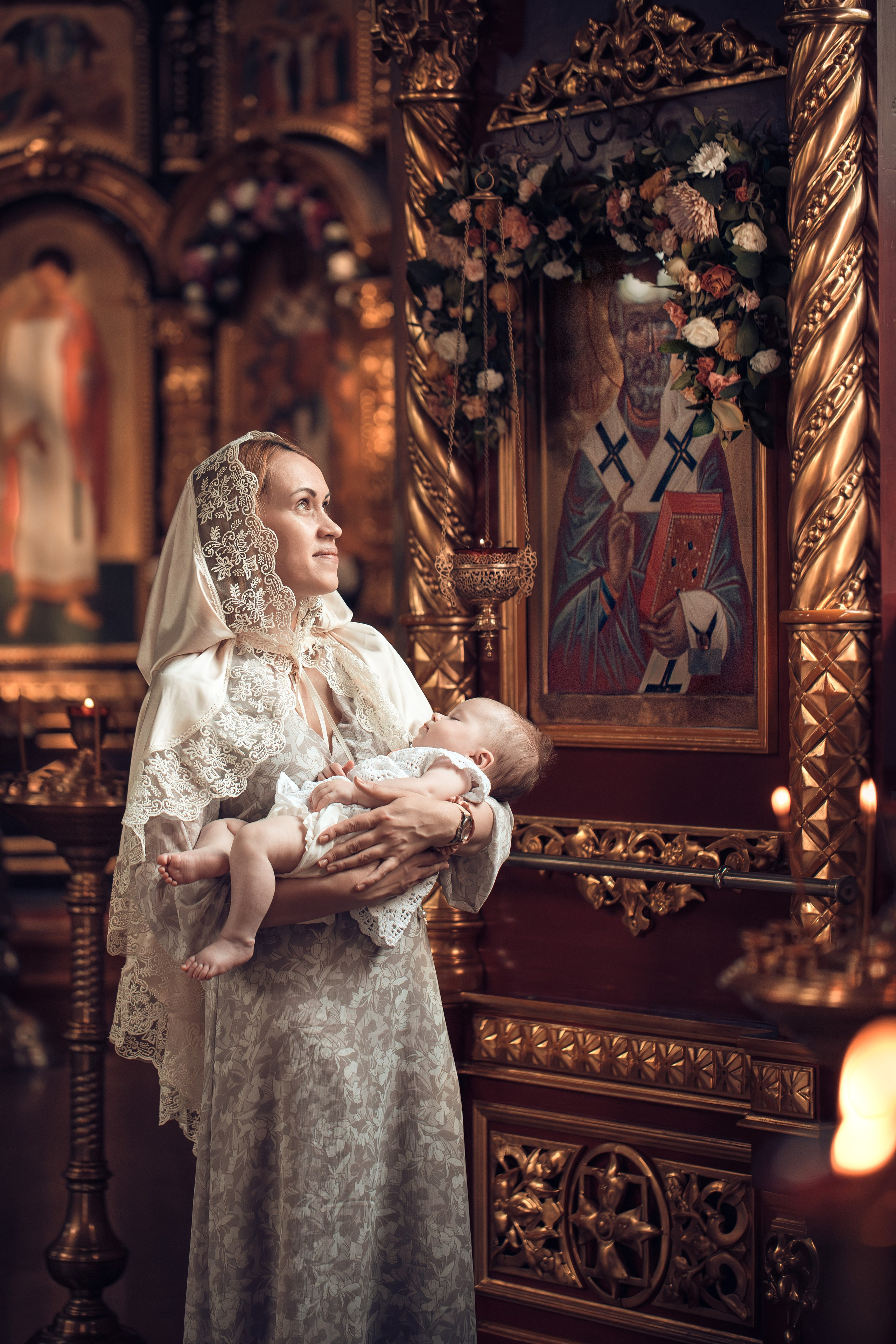 Таинства Крещения и Венчания в Старом Осколе. Фотостудия для новорожденных в Старом Осколе Гильфановых Юрия и Ольги