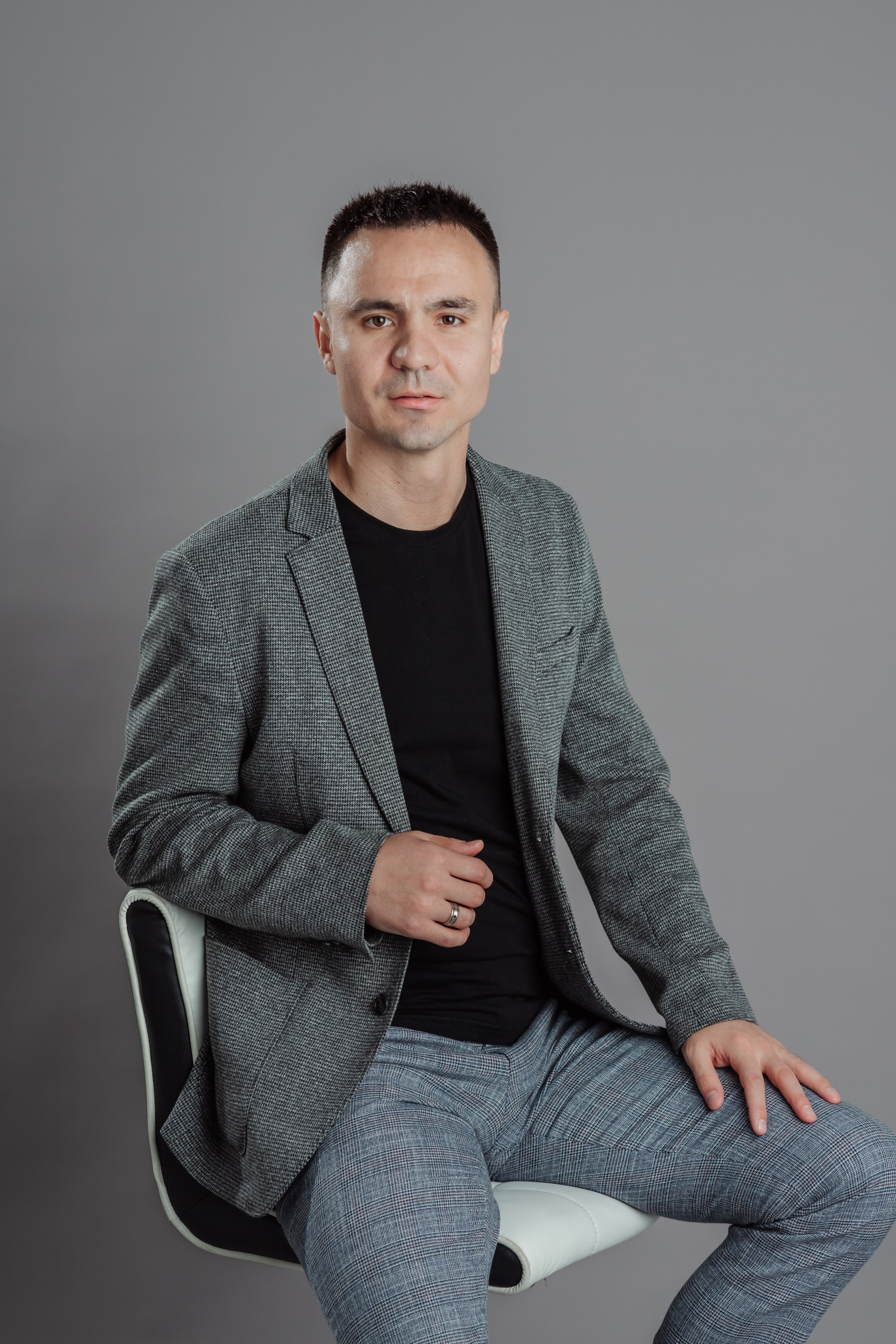 Деловой портрет. Люксмедиа — это команда фотографов и видеографов. Город Казань. Дамир Сафин