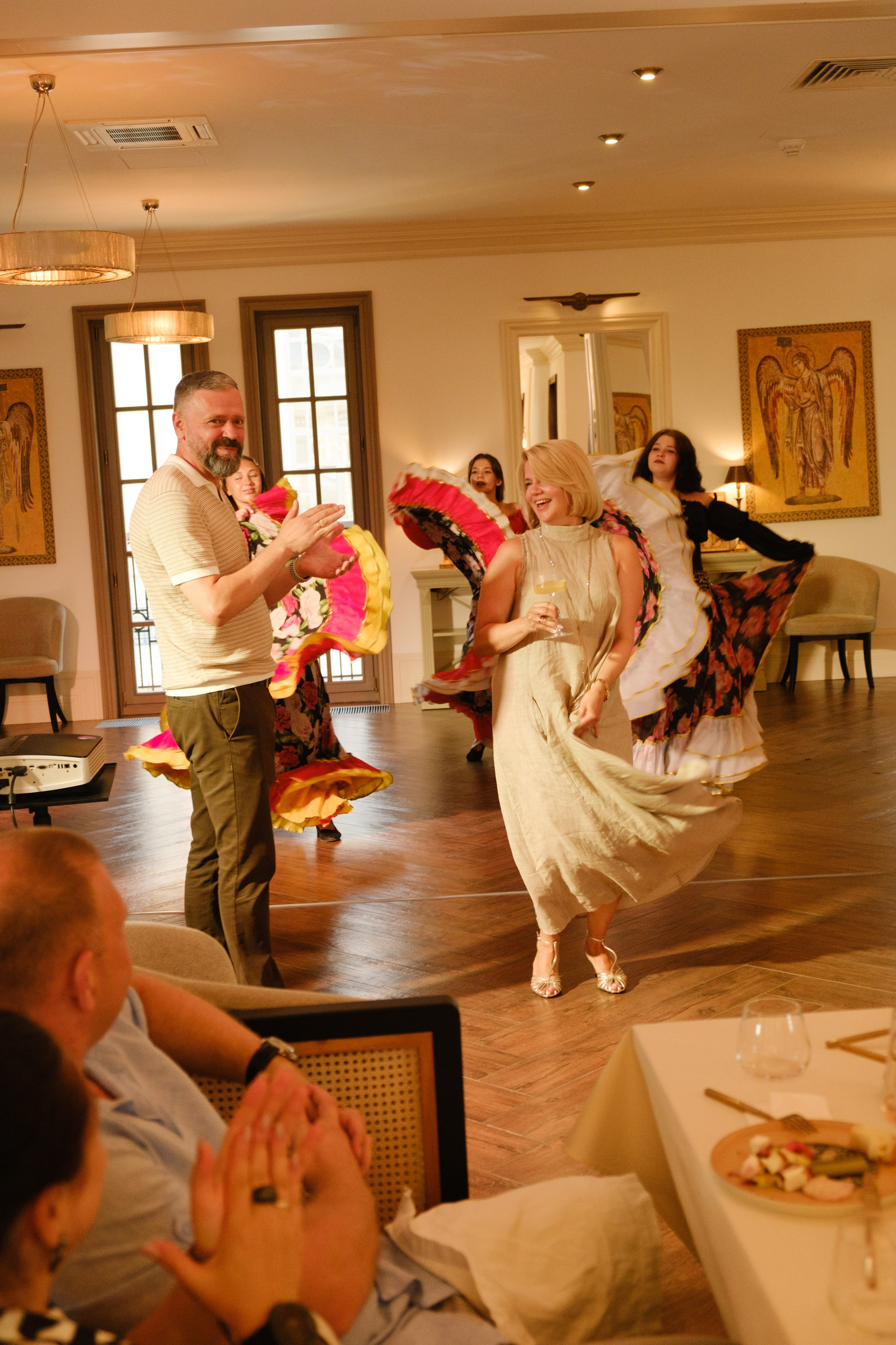 Фотограф на юбилей в Крыму | Съемка дня рождения | Илья Желдак. Профессиональная фотосъемка в Крыму. Натуральные эмоции и живые кадры. Забронируйте дату прямо сейчас!