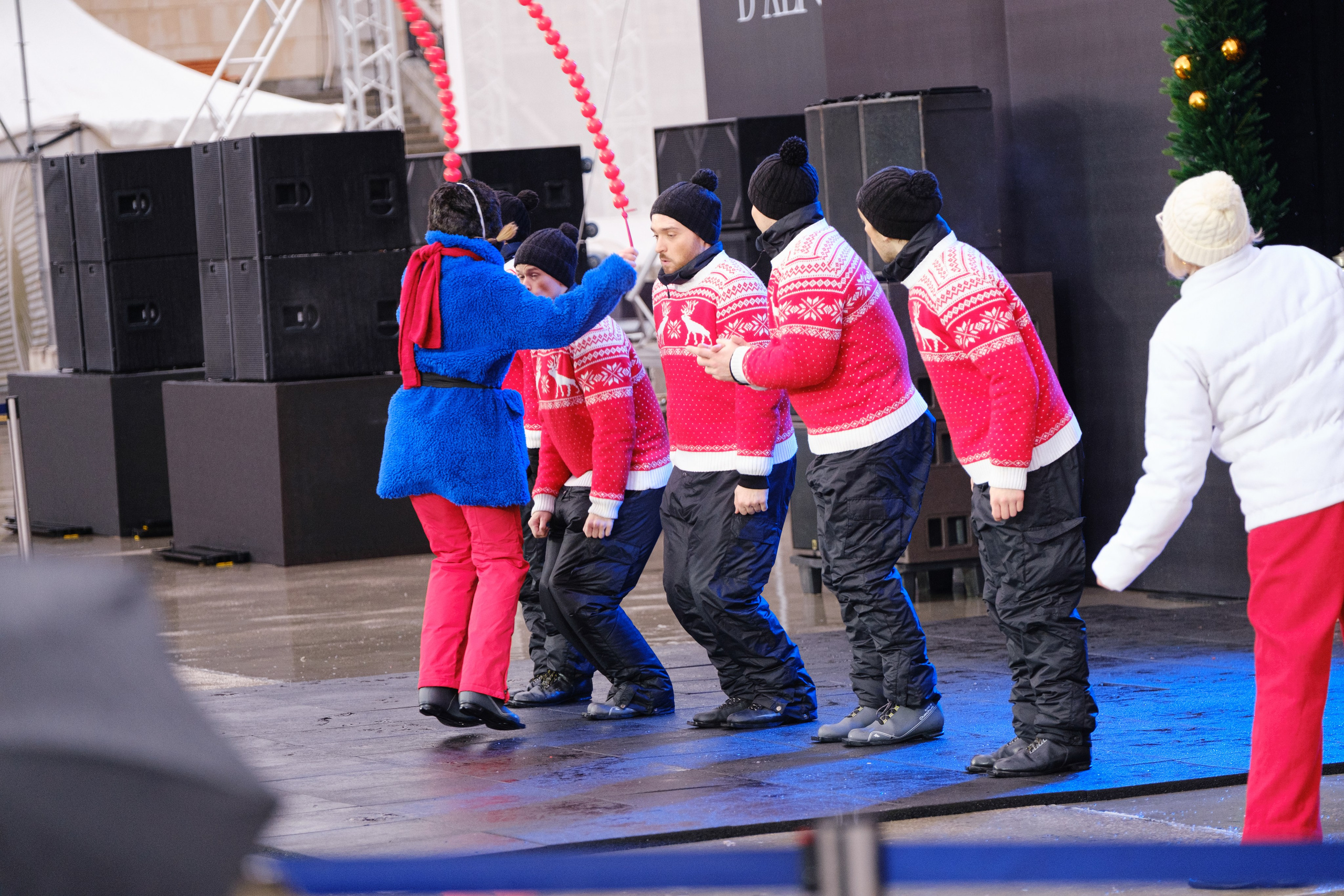 Новогодний репортаж из парка «Новый Херсонес» | Фотограф Илья Желдак. Профессиональная фотосъемка в Крыму. Натуральные эмоции и живые кадры. Забронируйте дату прямо сейчас!