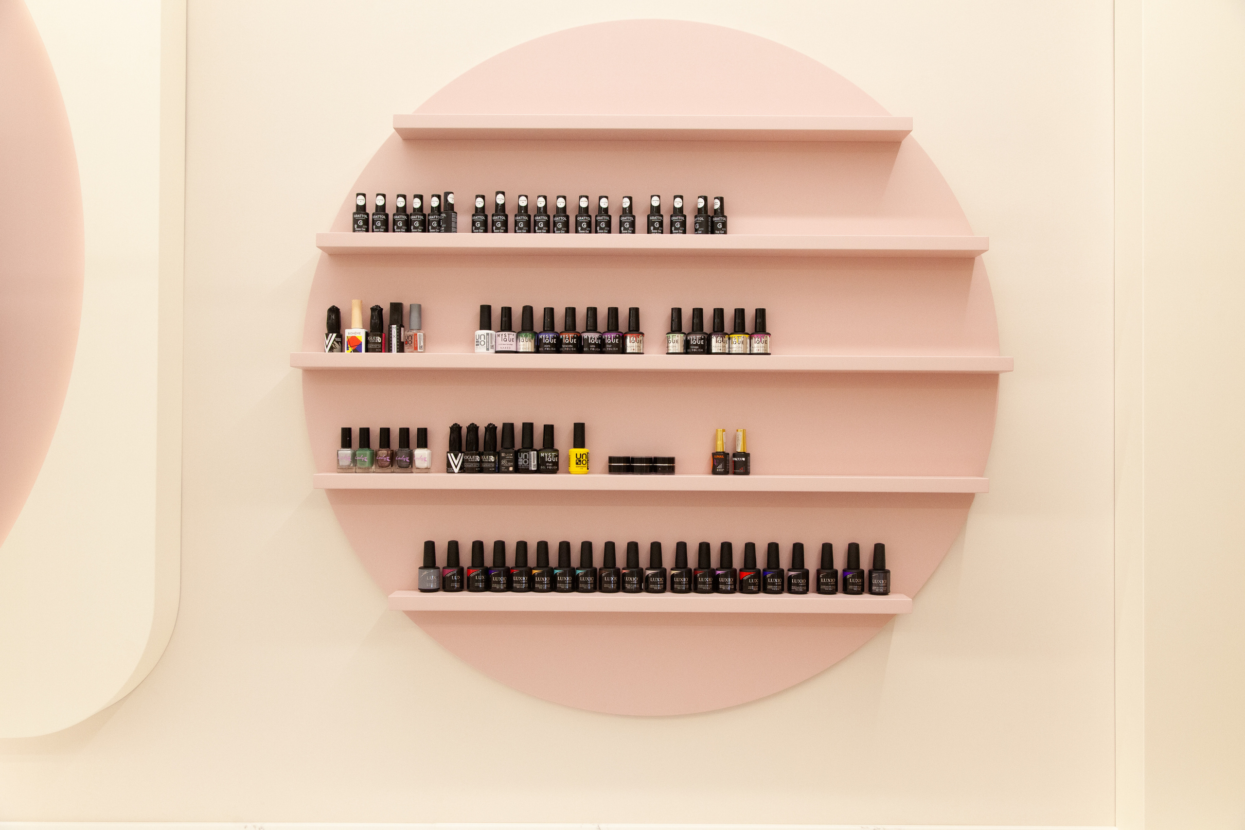 Съемка для студии красоты. Предметный и контент фотограф в Уфе Мария Волошина