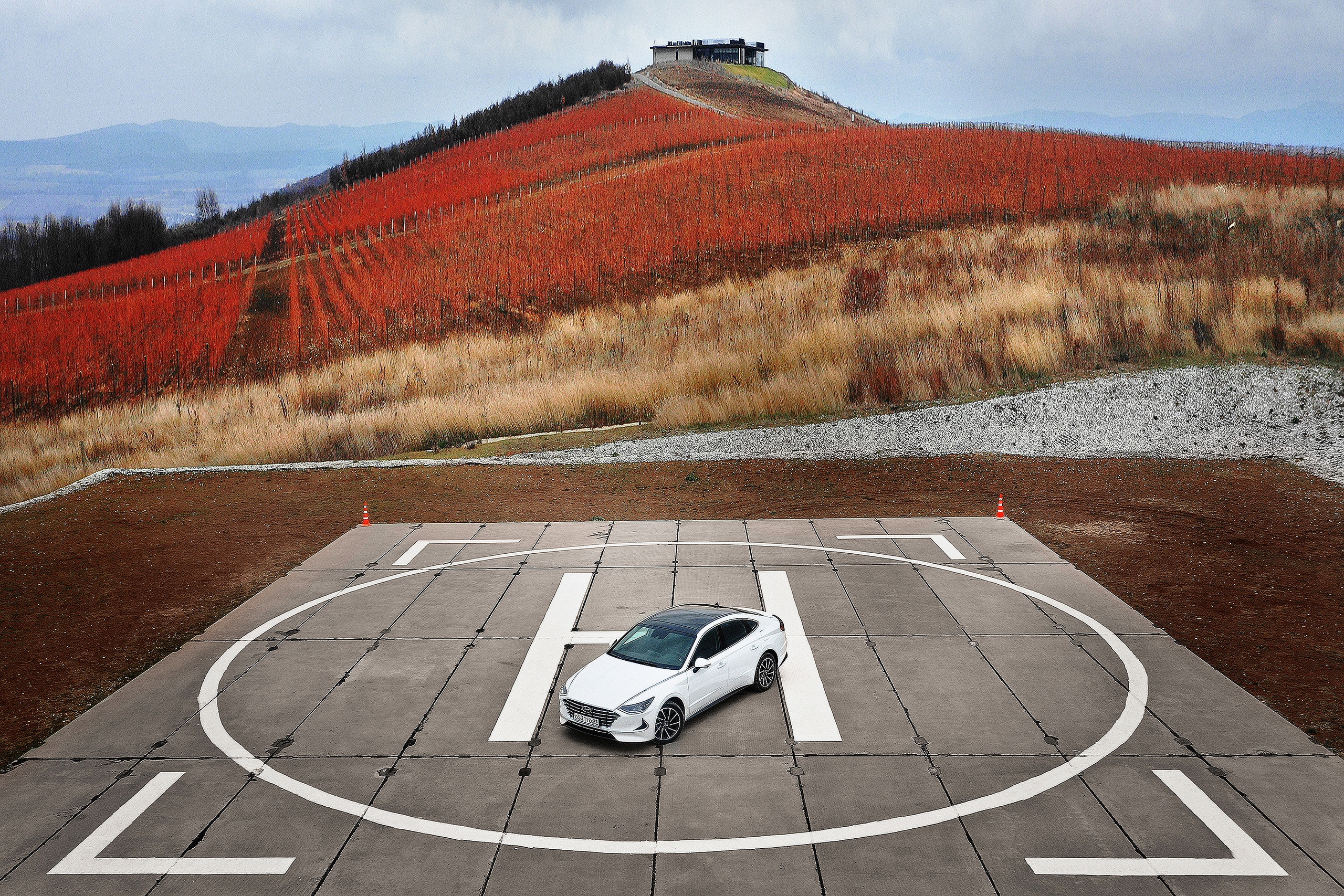 HYUNDAI SANATA. Гуру мировой свадебной фотографии Александр Ноздрин, г. Москва и весь