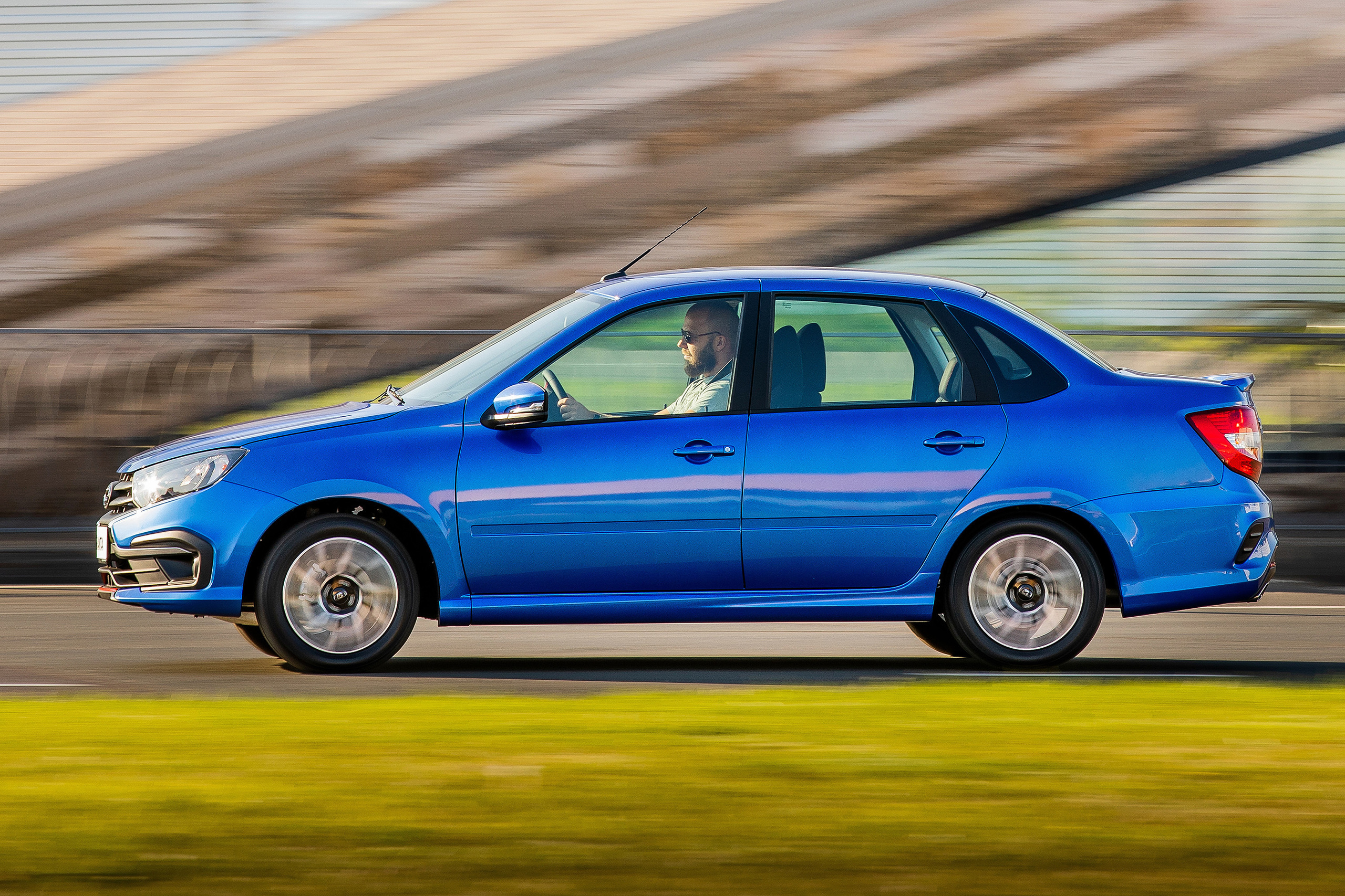 LADA GRANTA AD. Гуру мировой свадебной фотографии Александр Ноздрин, г. Москва и весь