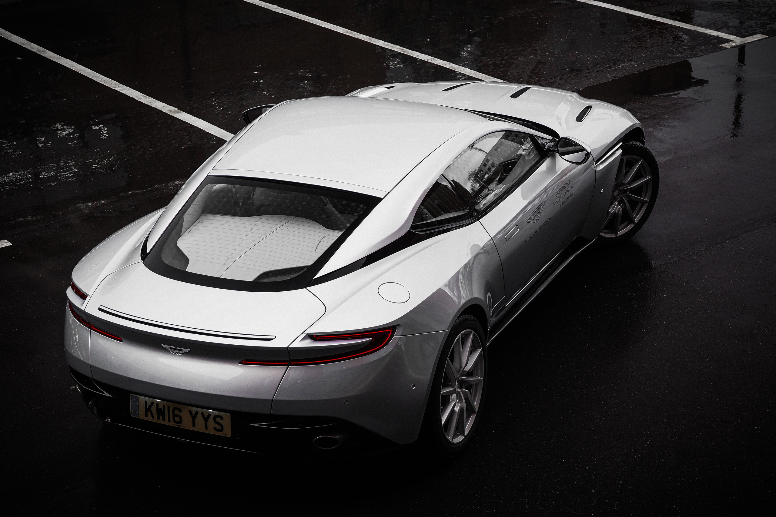 Aston Martin DB11. Гуру мировой свадебной фотографии Александр Ноздрин, г. Москва и весь